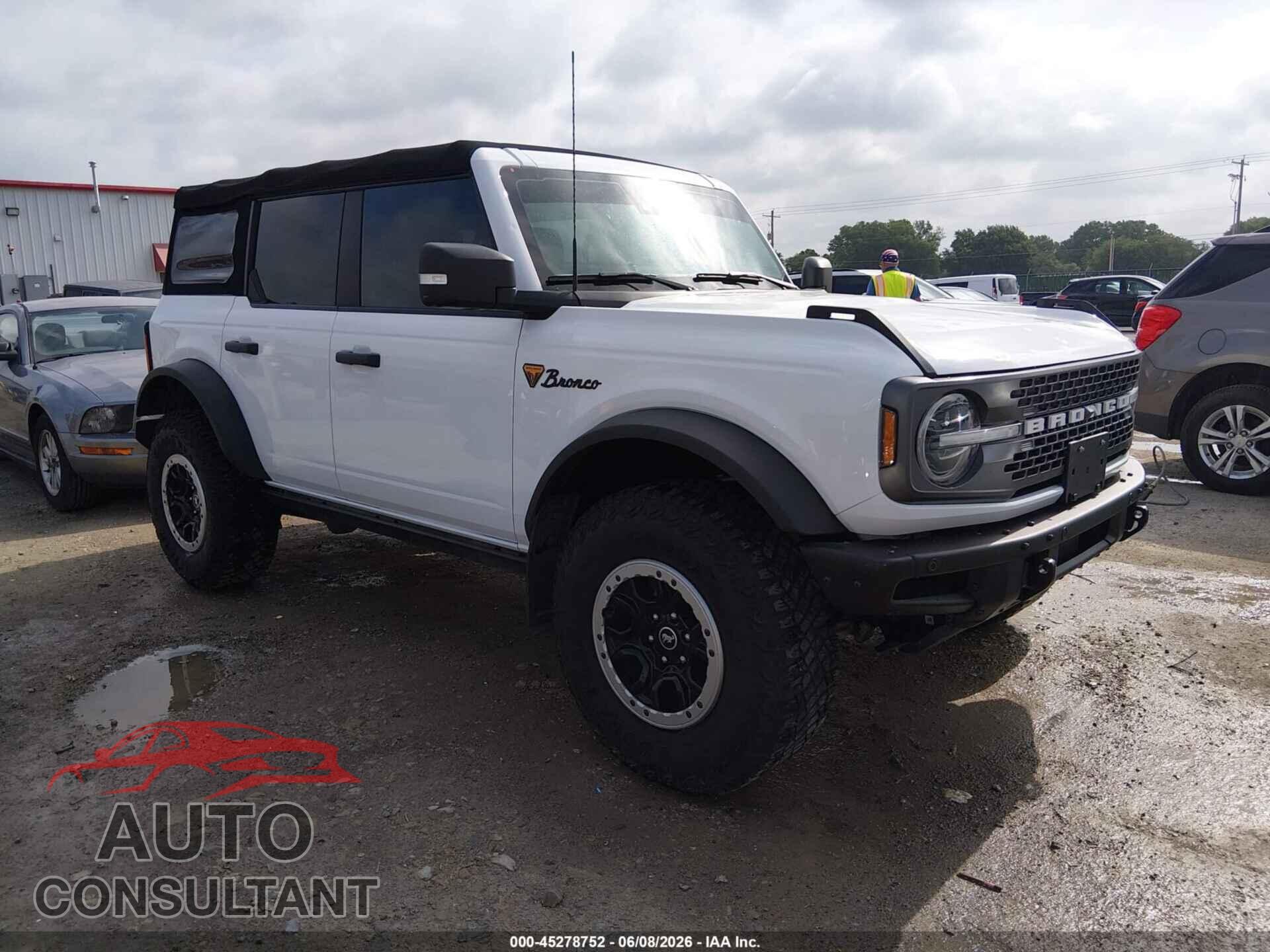 FORD BRONCO 2022 - 1FMEE5DP8NLB52637