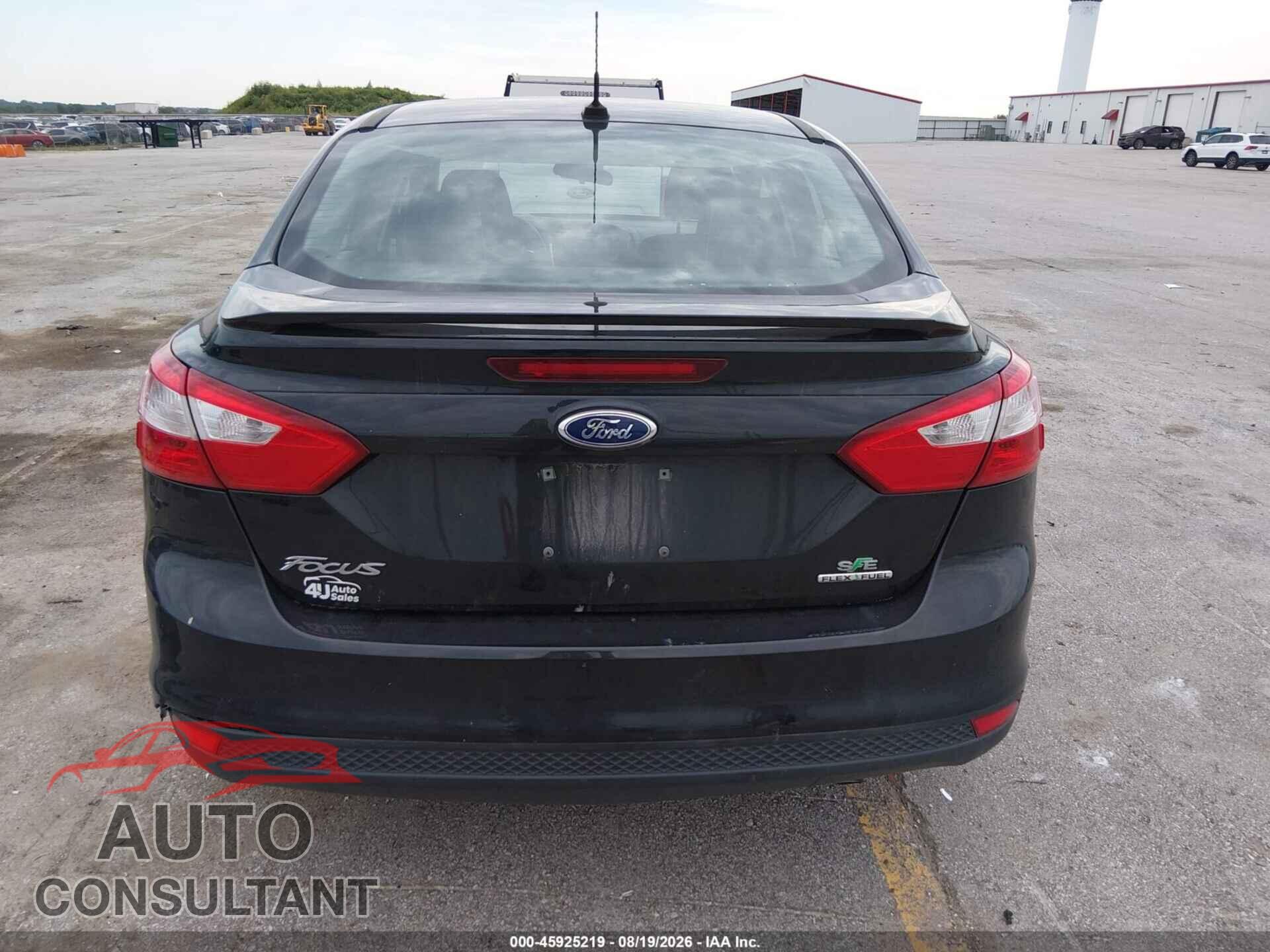 FORD FOCUS 2014 - 1FADP3F21EL336873