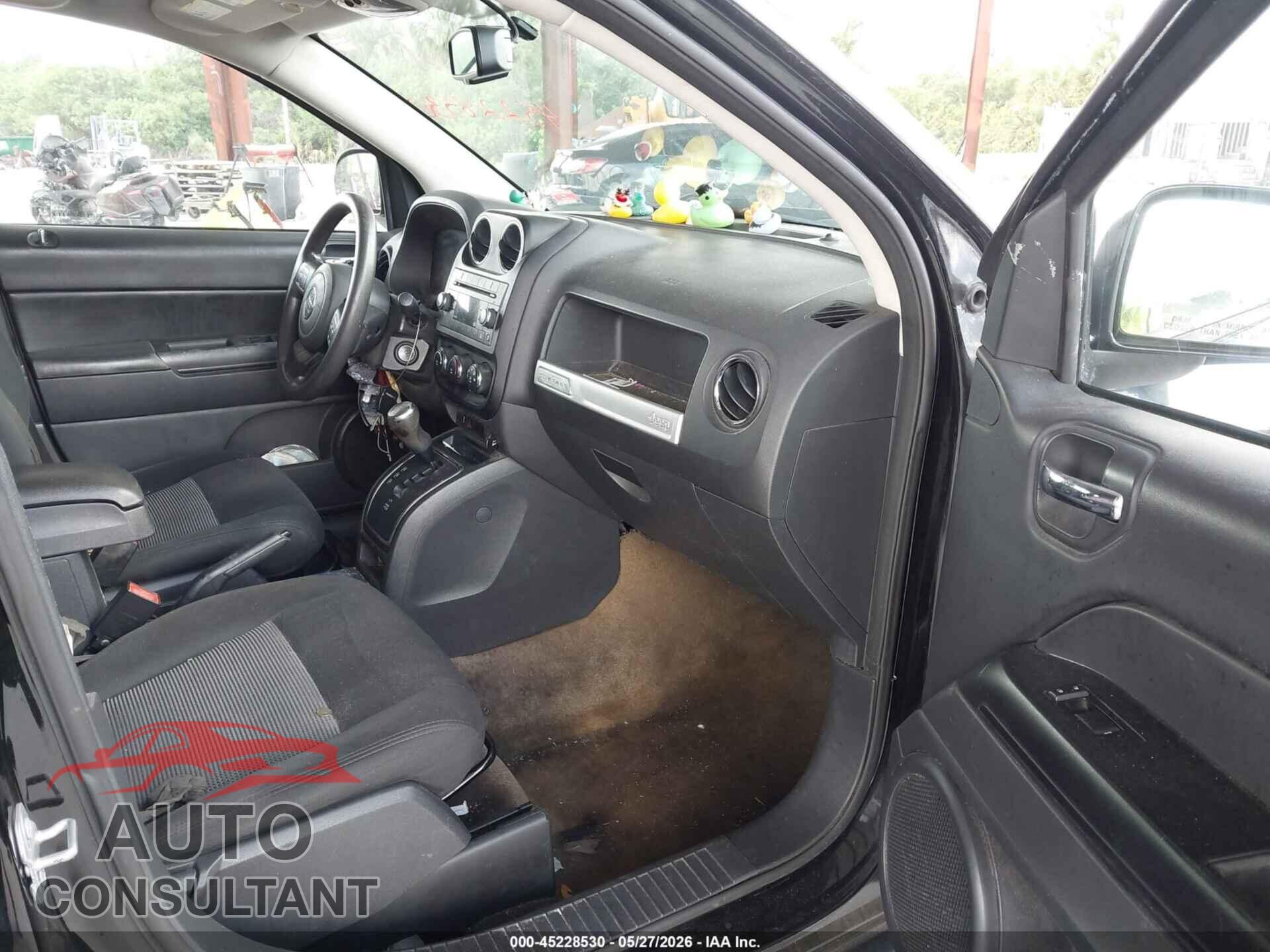 JEEP COMPASS 2017 - 1C4NJCBA2HD124267