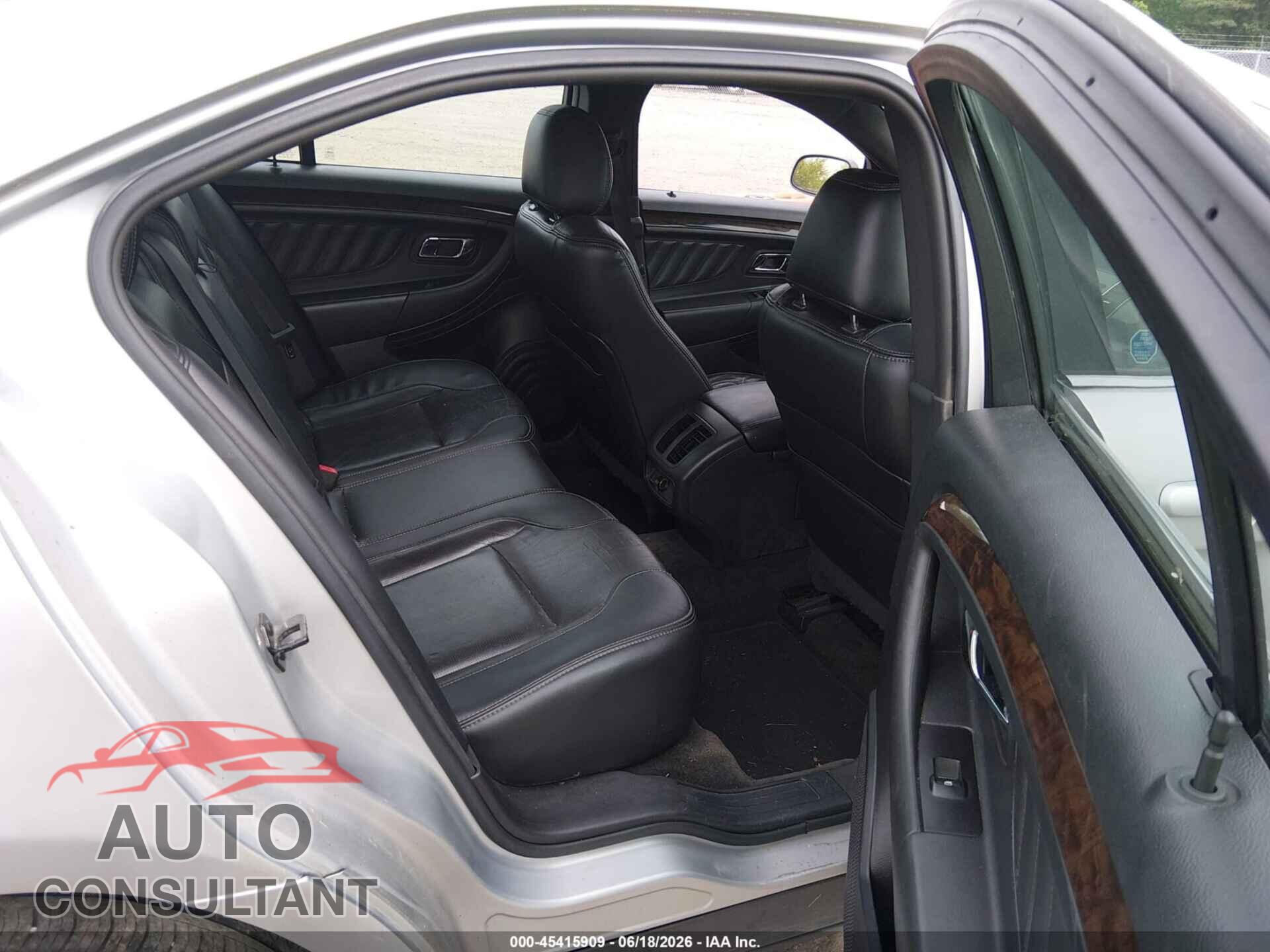 FORD TAURUS 2013 - 1FAHP2F89DG123130