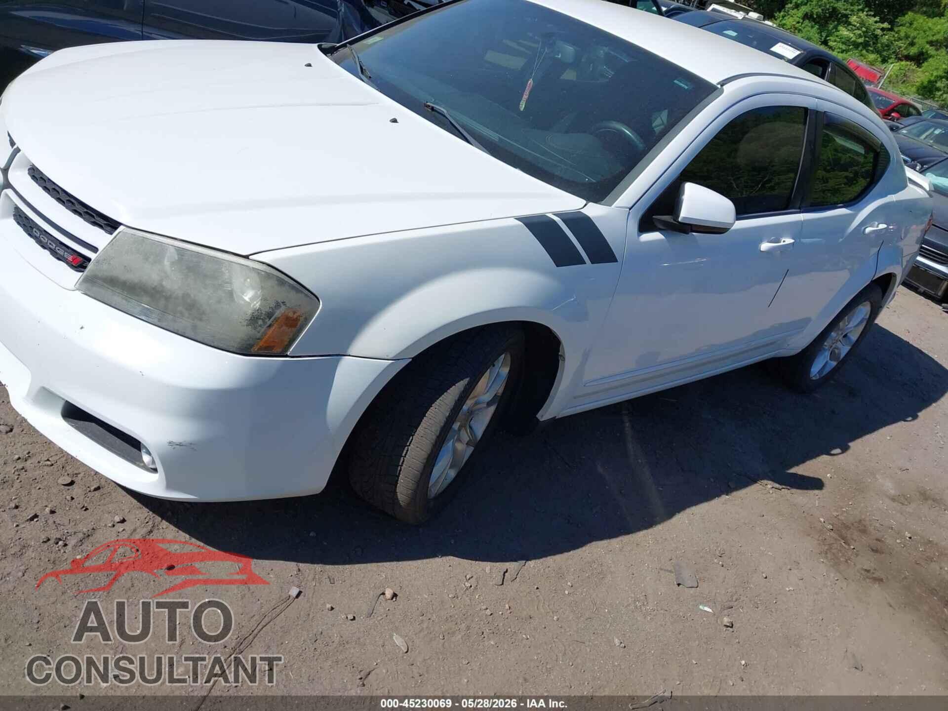 DODGE AVENGER 2013 - 1C3CDZBG6DN590802