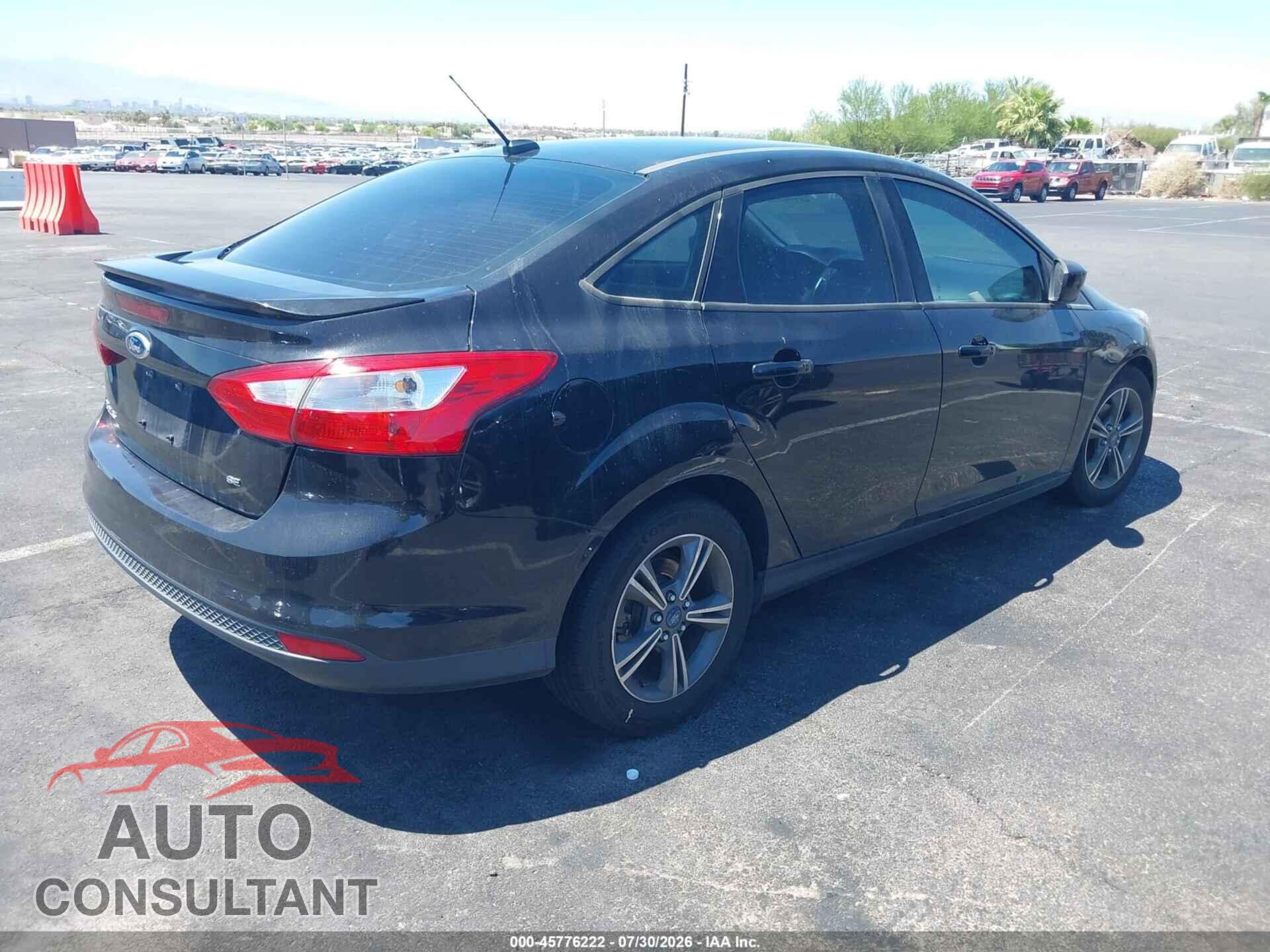 FORD FOCUS 2012 - 1FAHP3F21CL302138
