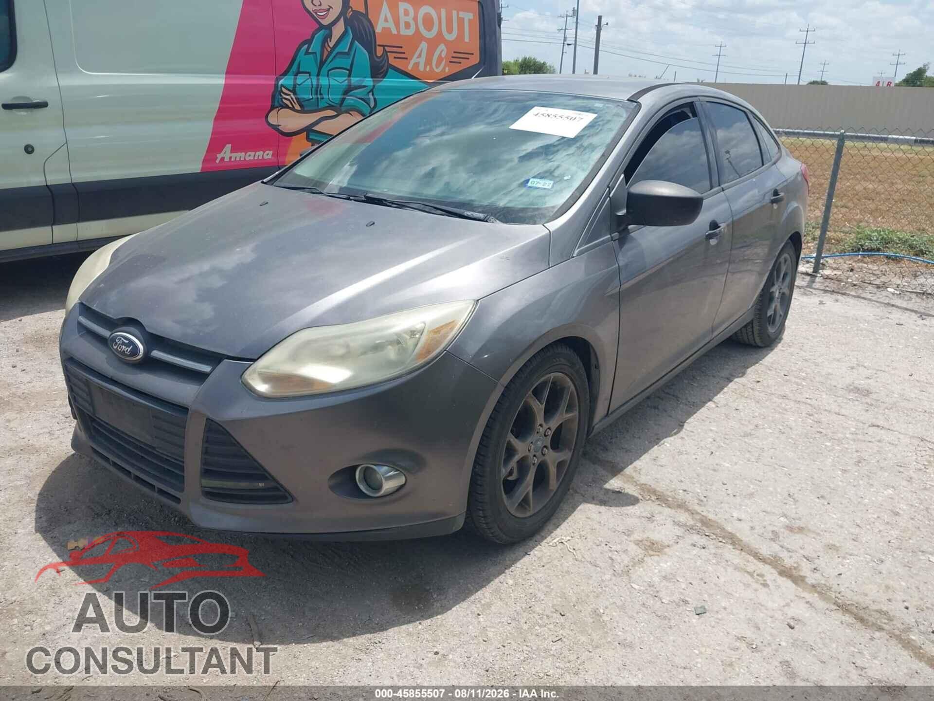 FORD FOCUS 2013 - 1FADP3E28DL372575