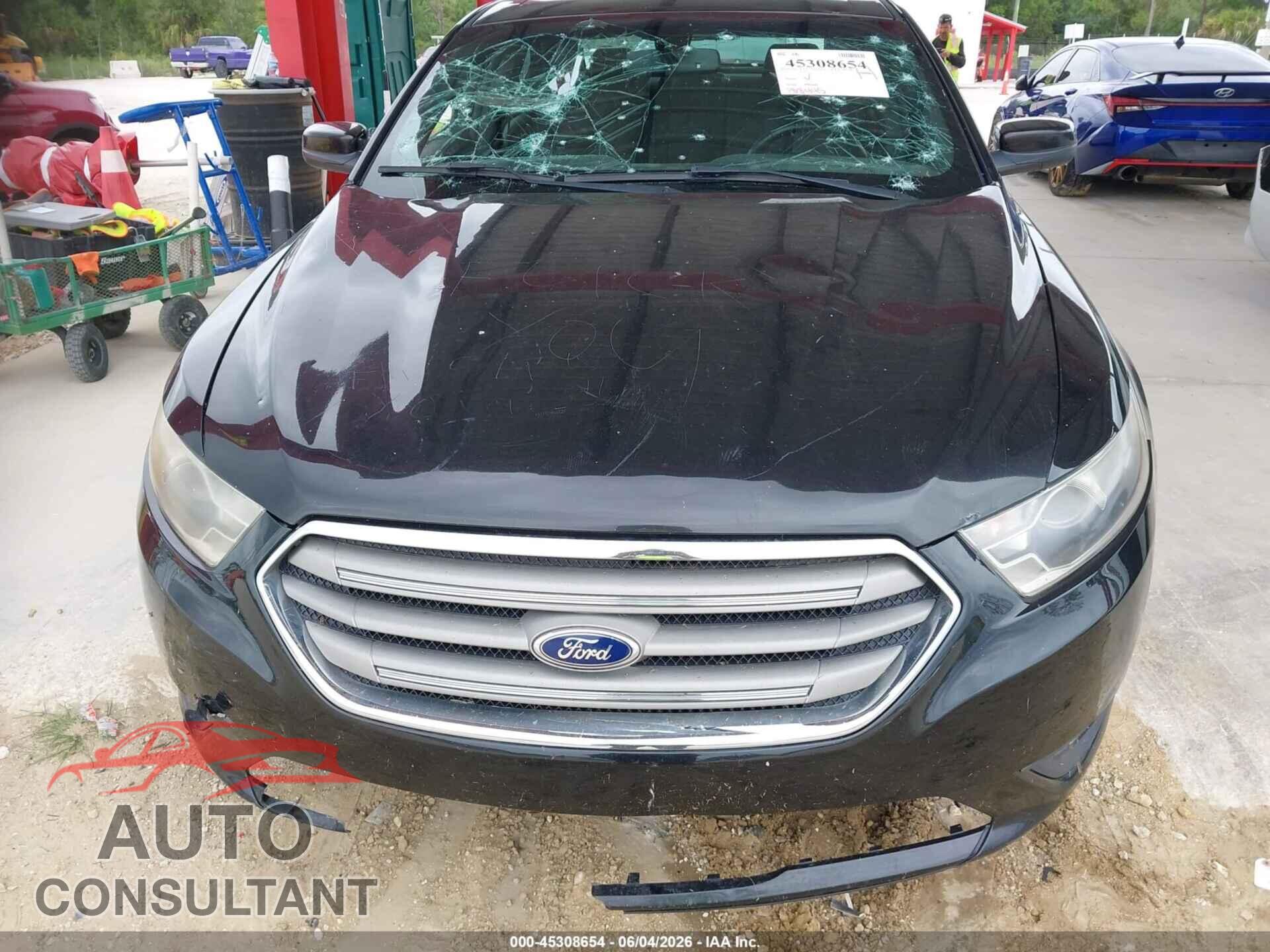 FORD TAURUS 2014 - 1FAHP2E86EG117174