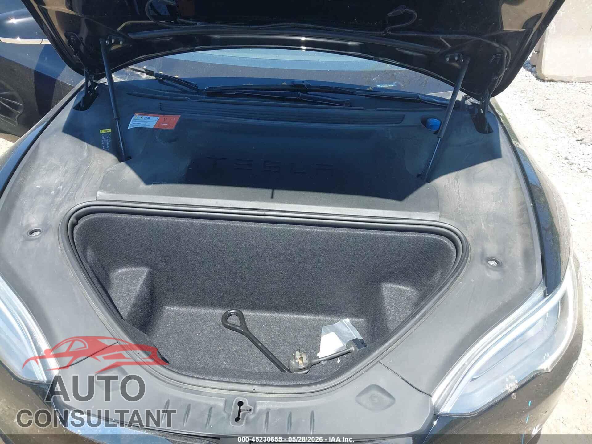 TESLA MODEL S 2018 - 5YJSA1E2XJF252489