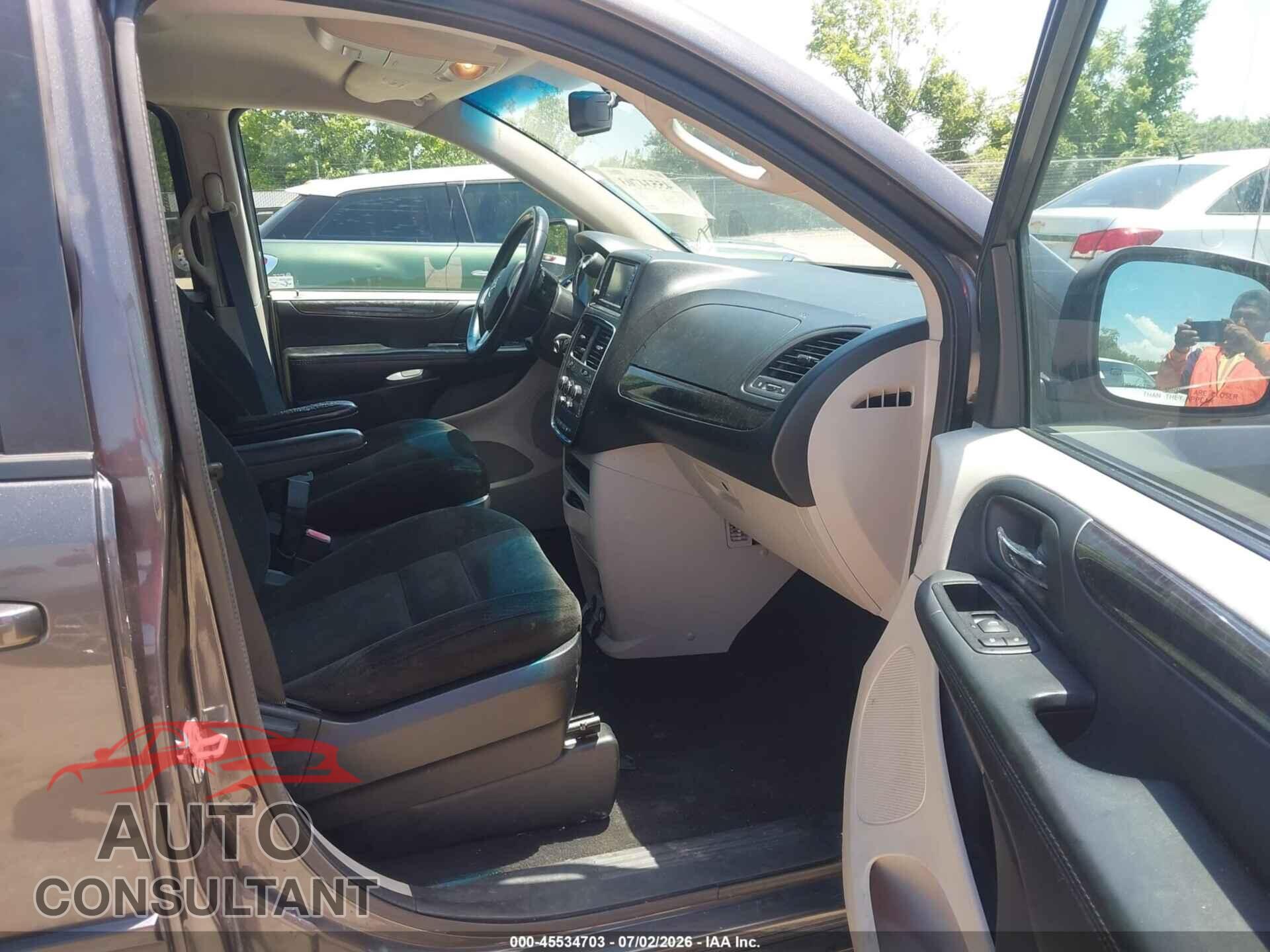 DODGE GRAND CARAVAN 2015 - 2C4RDGBG3FR683065
