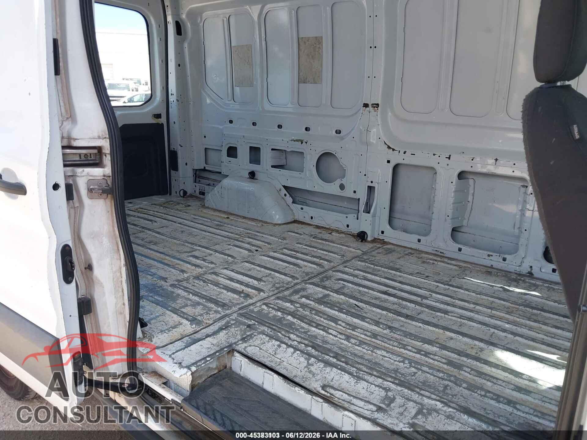 FORD TRANSIT-350 2018 - 1FTBW2XM2JKB06502
