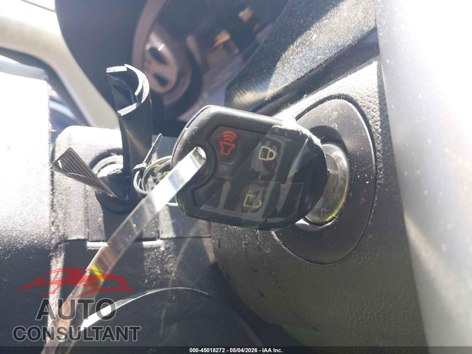 FORD EDGE 2013 - 2FMDK3GC7DBE25048