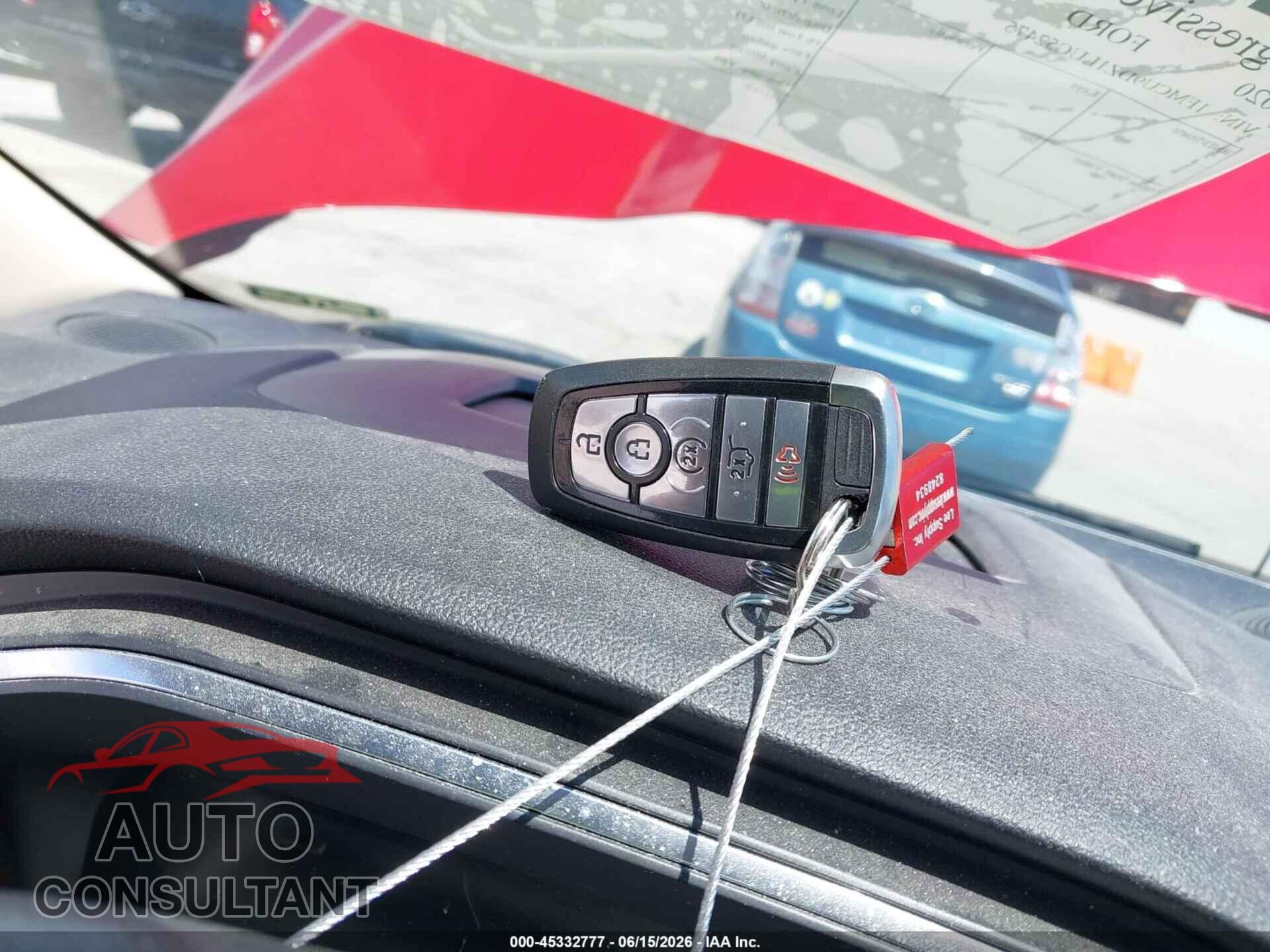 FORD ESCAPE 2020 - 1FMCU9DZ1LUC52475