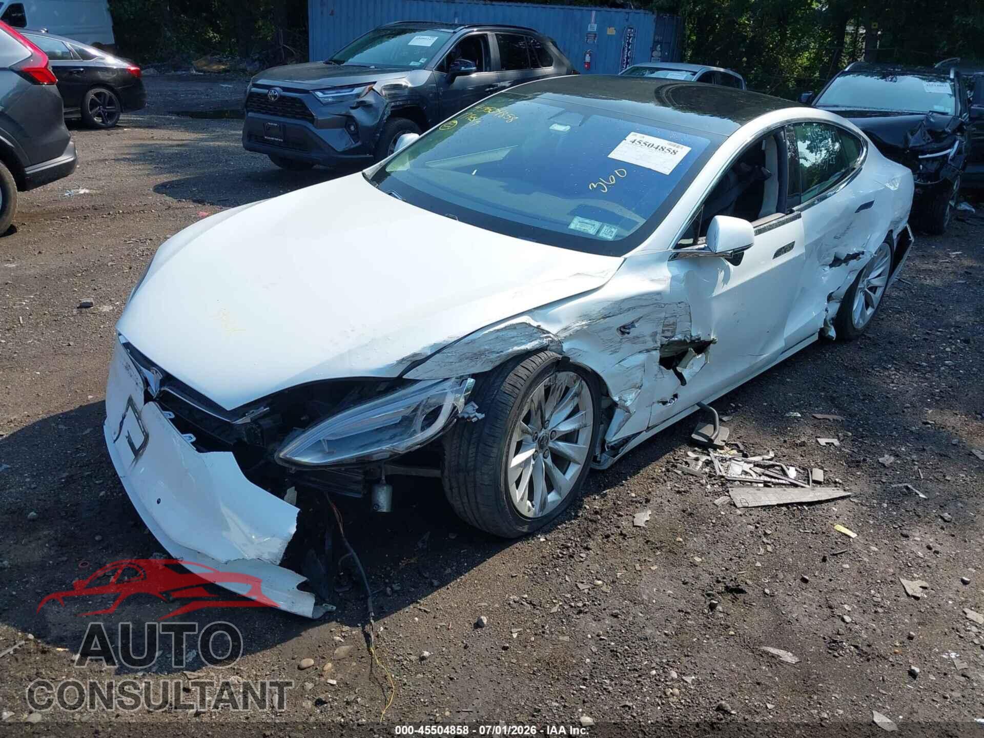 TESLA MODEL S 2017 - 5YJSA1E22HF215608