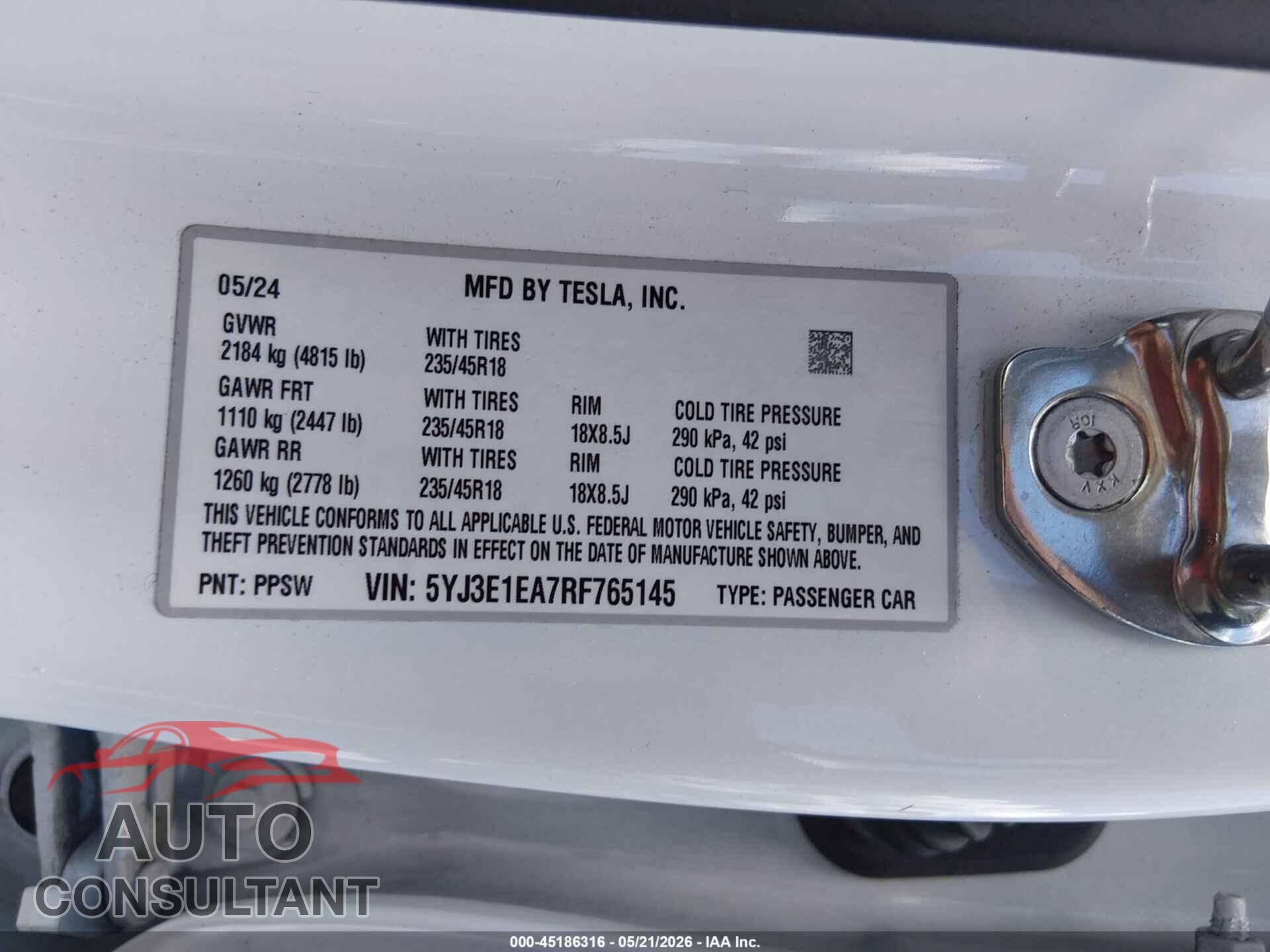 TESLA MODEL 3 2024 - 5YJ3E1EA7RF765145