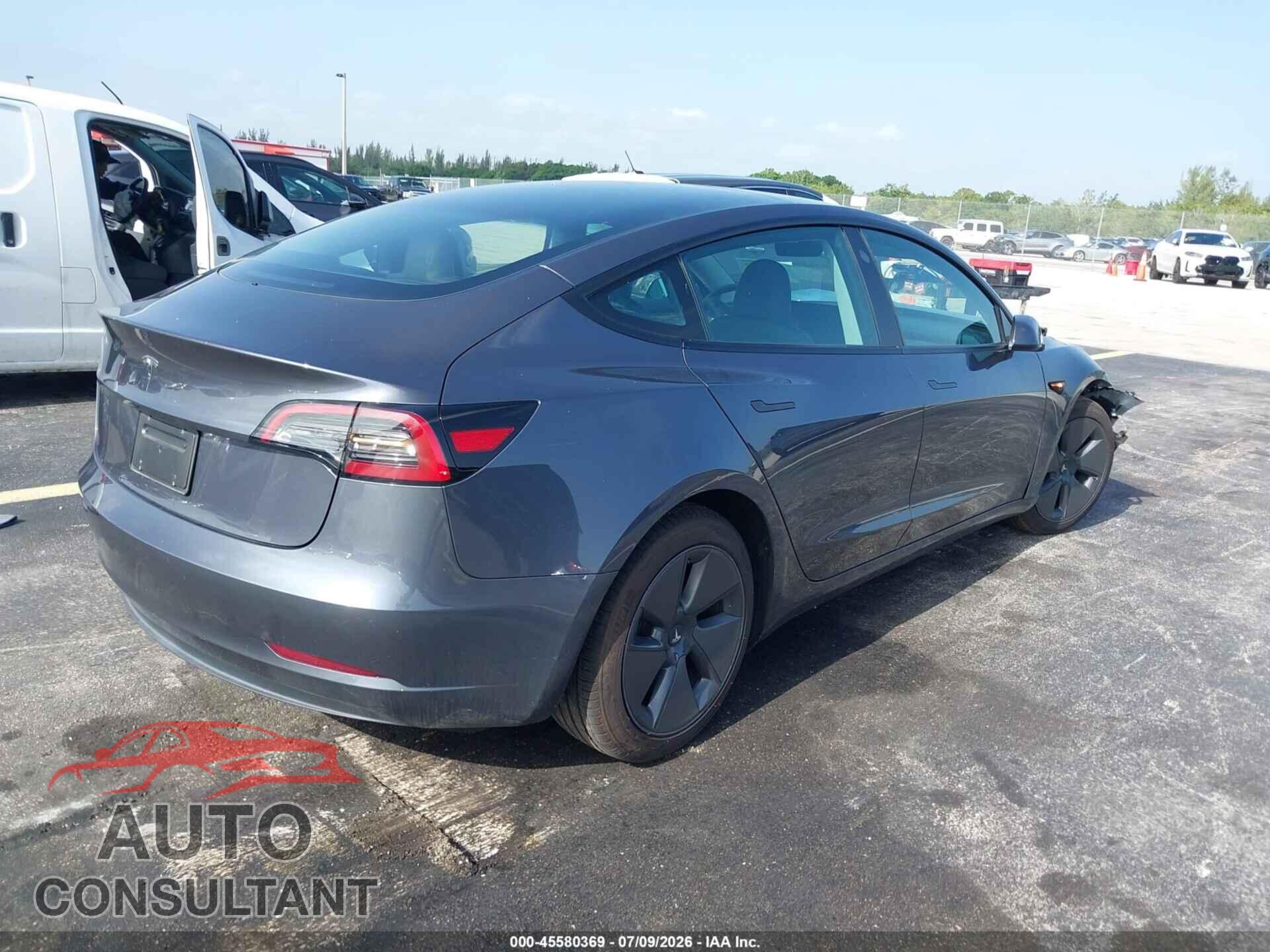 TESLA MODEL 3 2023 - 5YJ3E1EA4PF694130