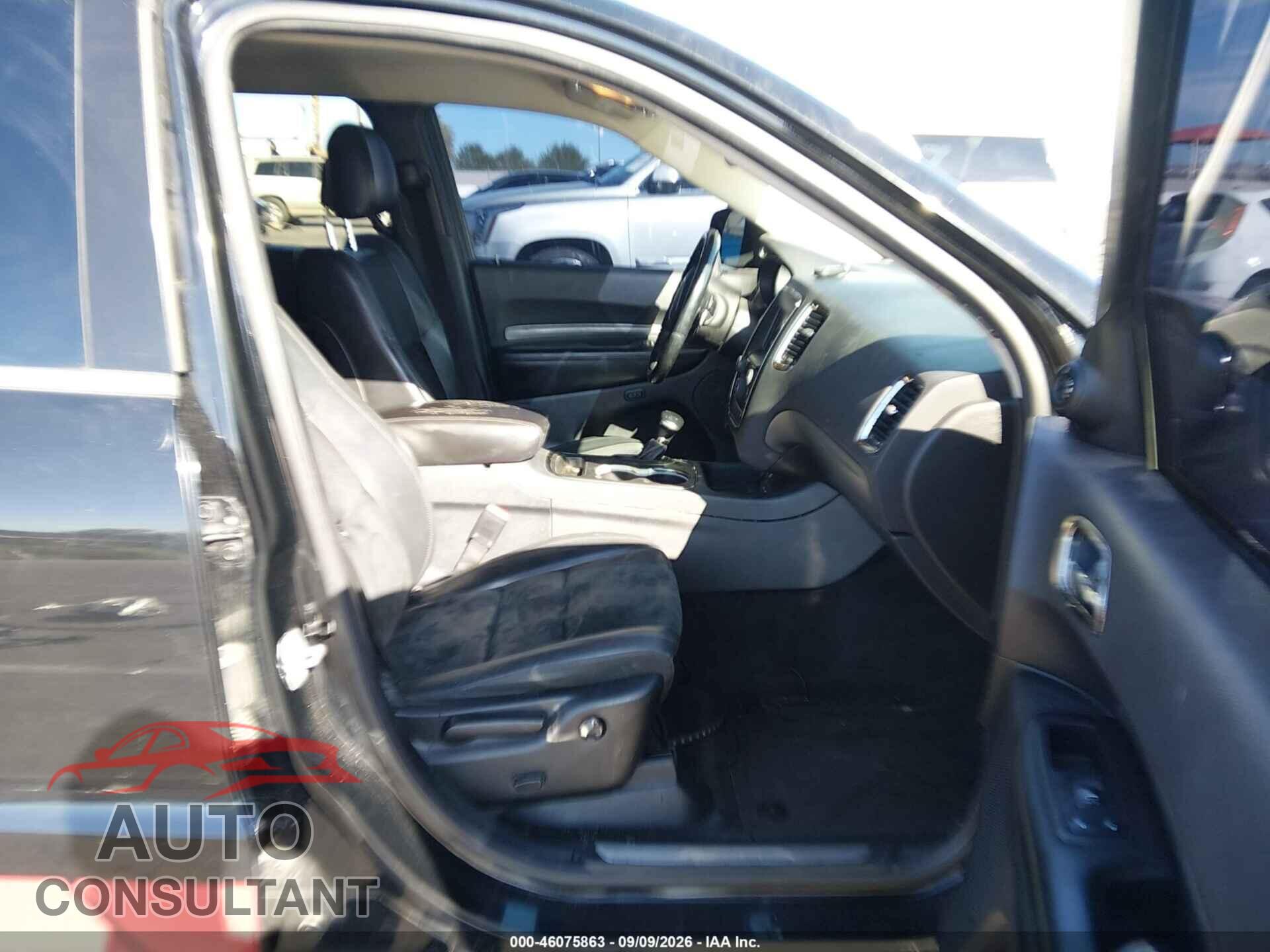 DODGE DURANGO 2018 - 1C4RDJDG1JC201575