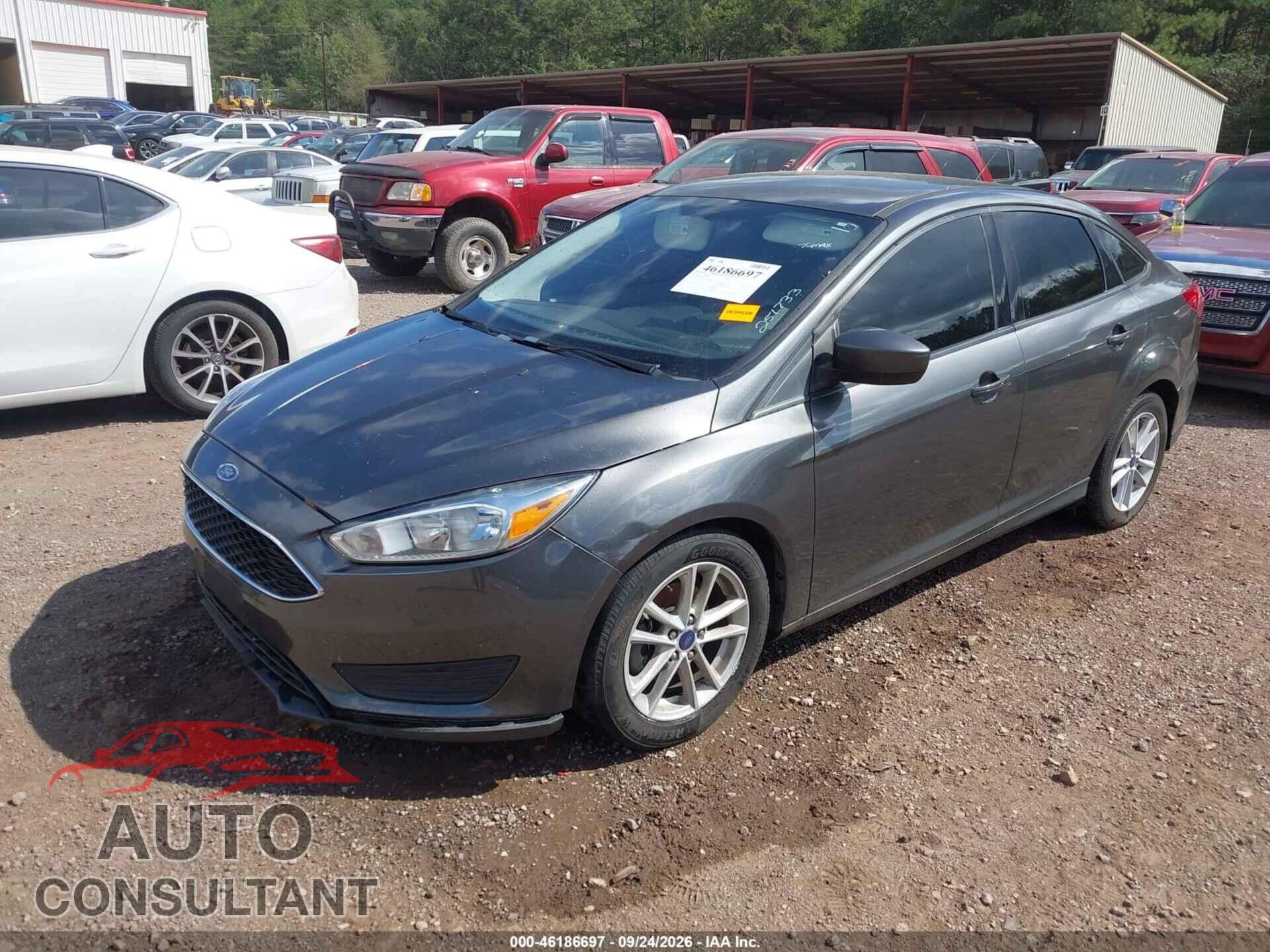 FORD FOCUS 2018 - 1FADP3F26JL251733