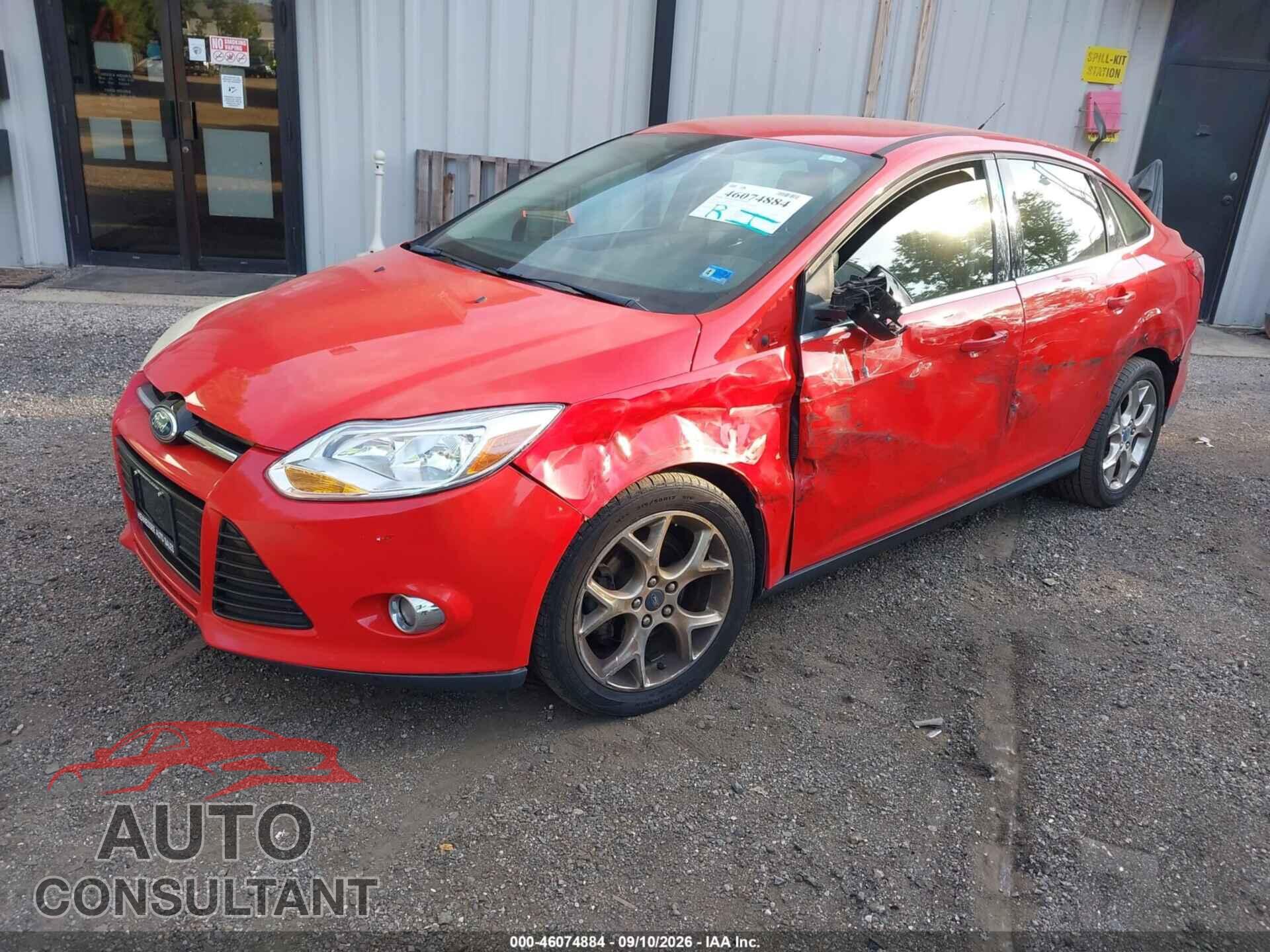 FORD FOCUS 2012 - 1FAHP3H22CL221095