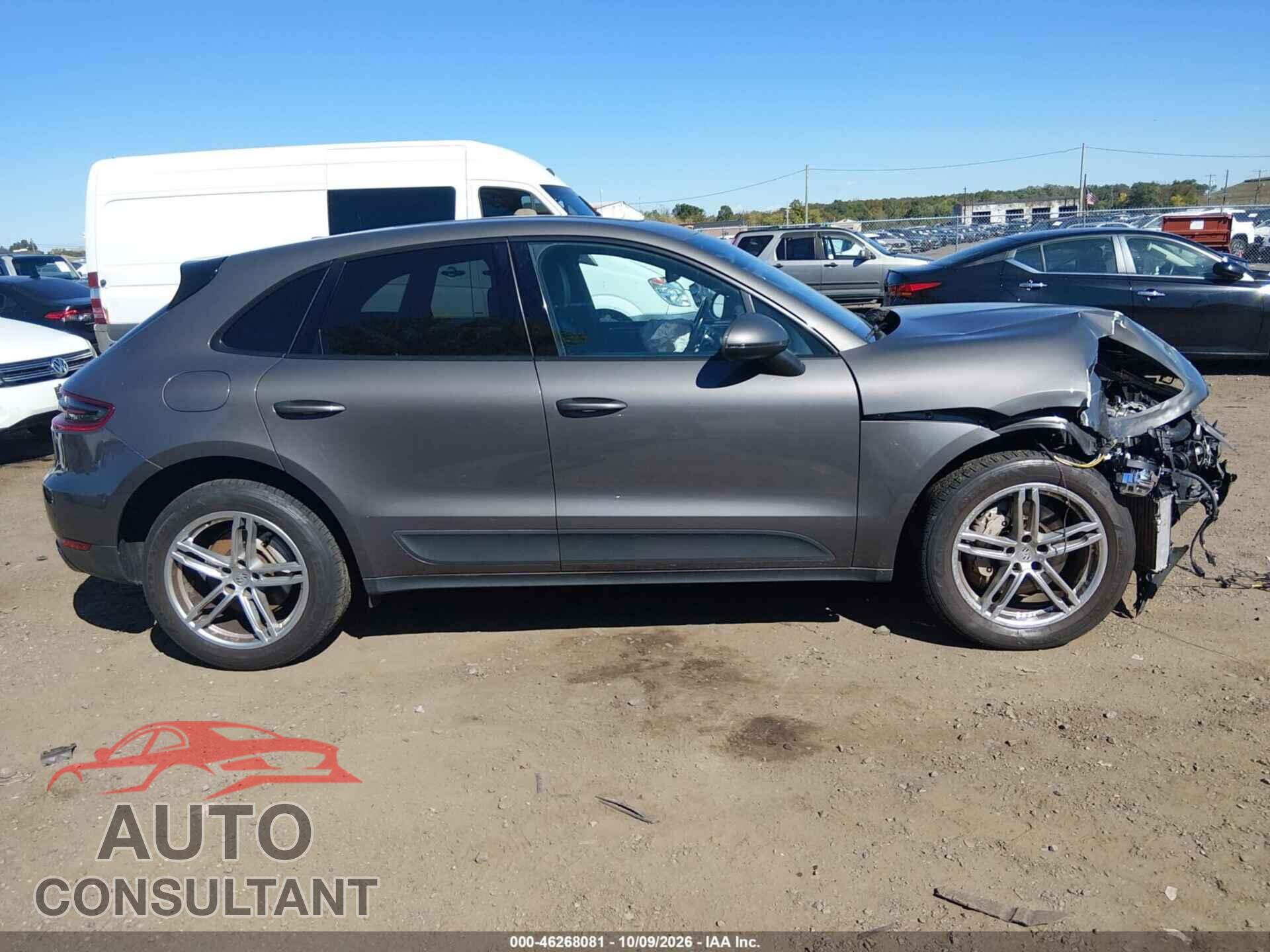 PORSCHE MACAN 2015 - WP1AB2A59FLB69797