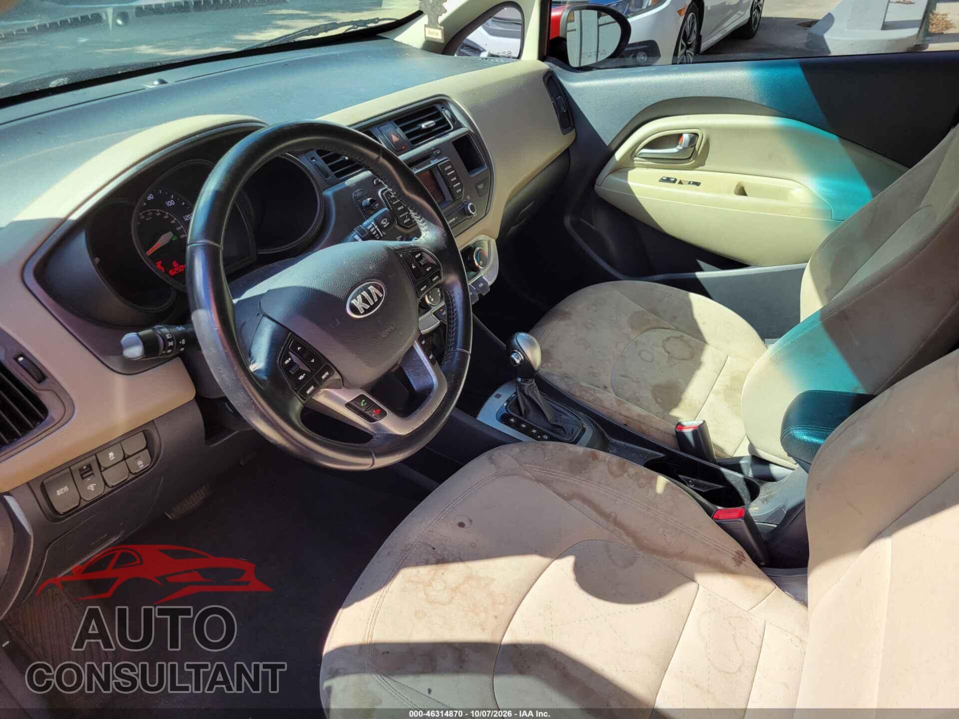 KIA RIO 2014 - KNADN4A33E6356821