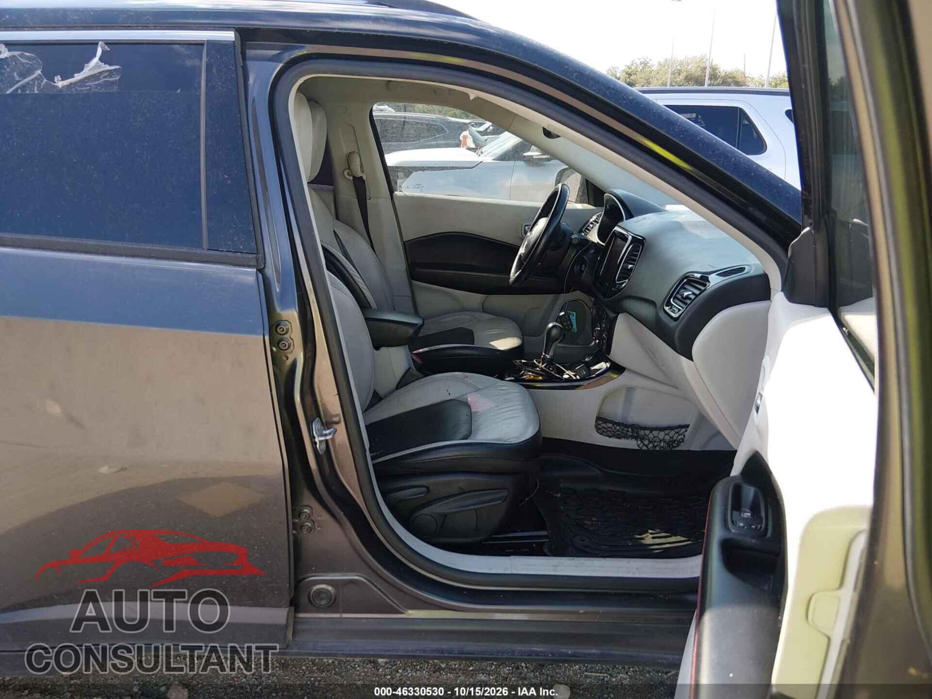 JEEP COMPASS 2018 - 3C4NJDCB1JT115220