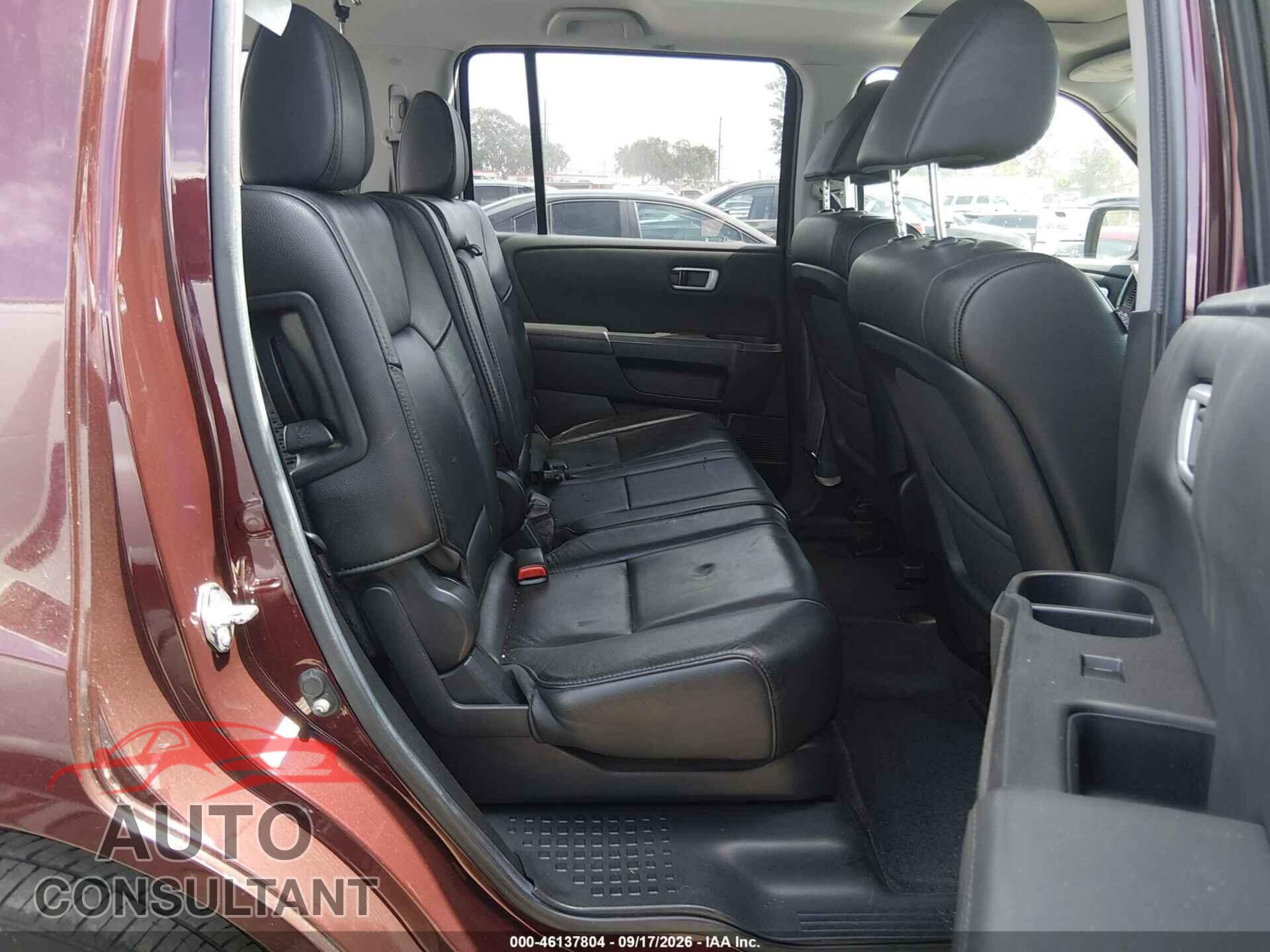 HONDA PILOT 2013 - 5FNYF3H59DB010598