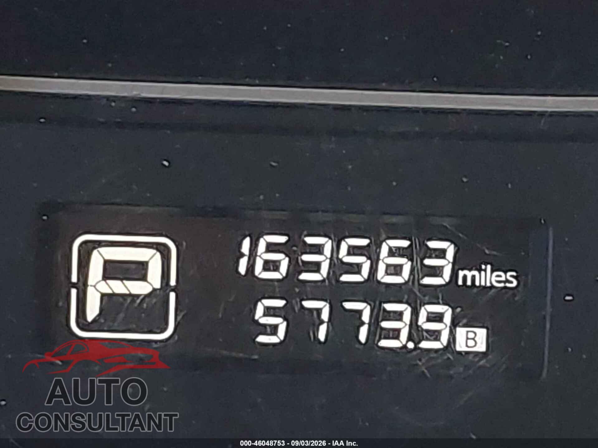 NISSAN PATHFINDER 2015 - 5N1AR2MN3FC612093