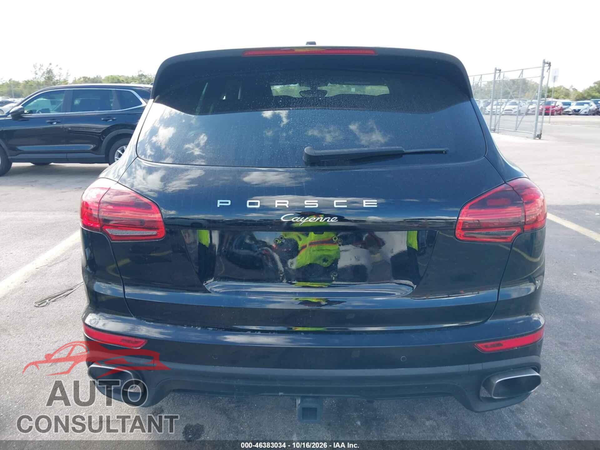 PORSCHE CAYENNE 2017 - WP1AA2A24HKA82455