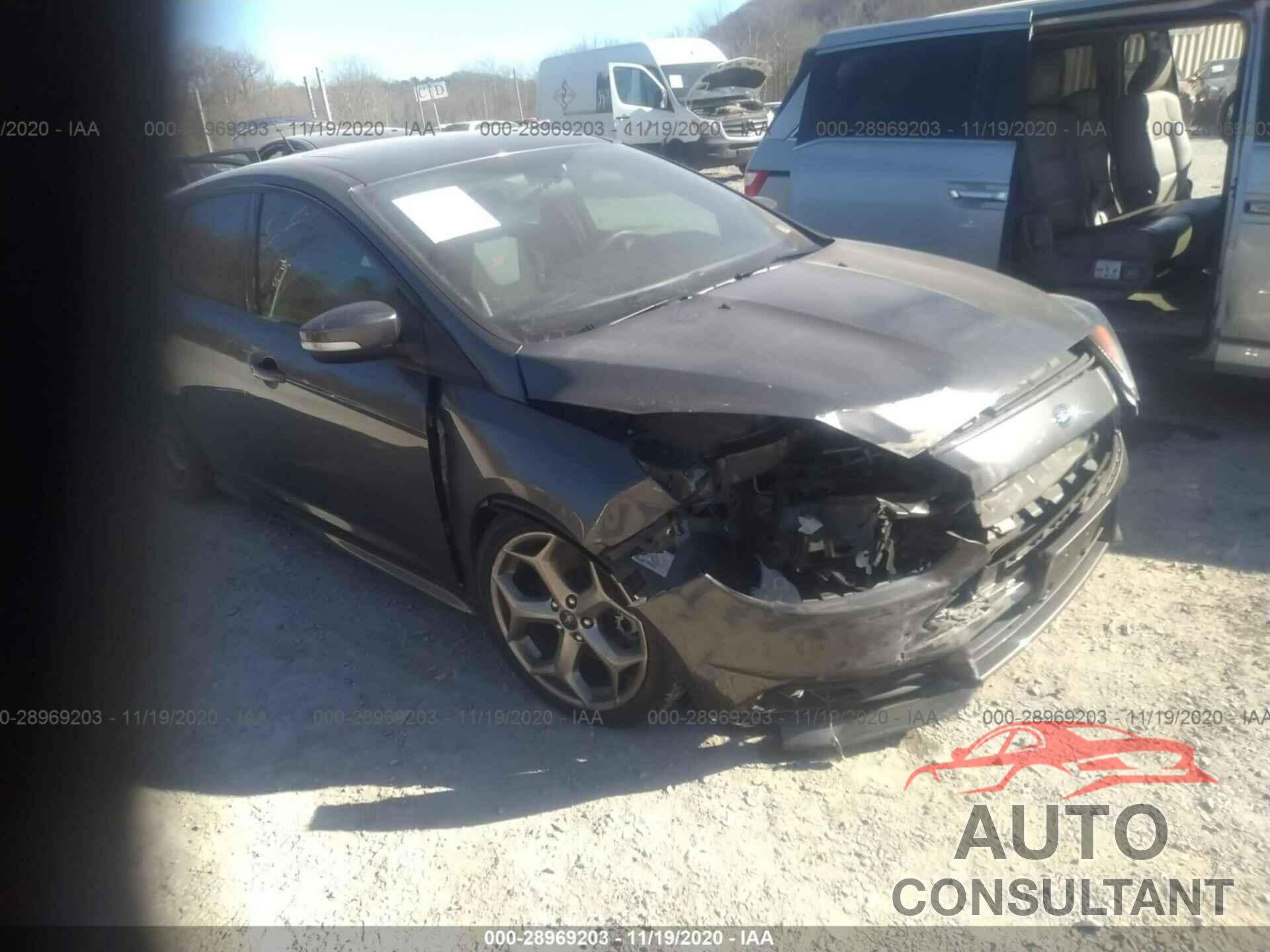 FORD FOCUS 2016 - 1FADP3L94GL402627