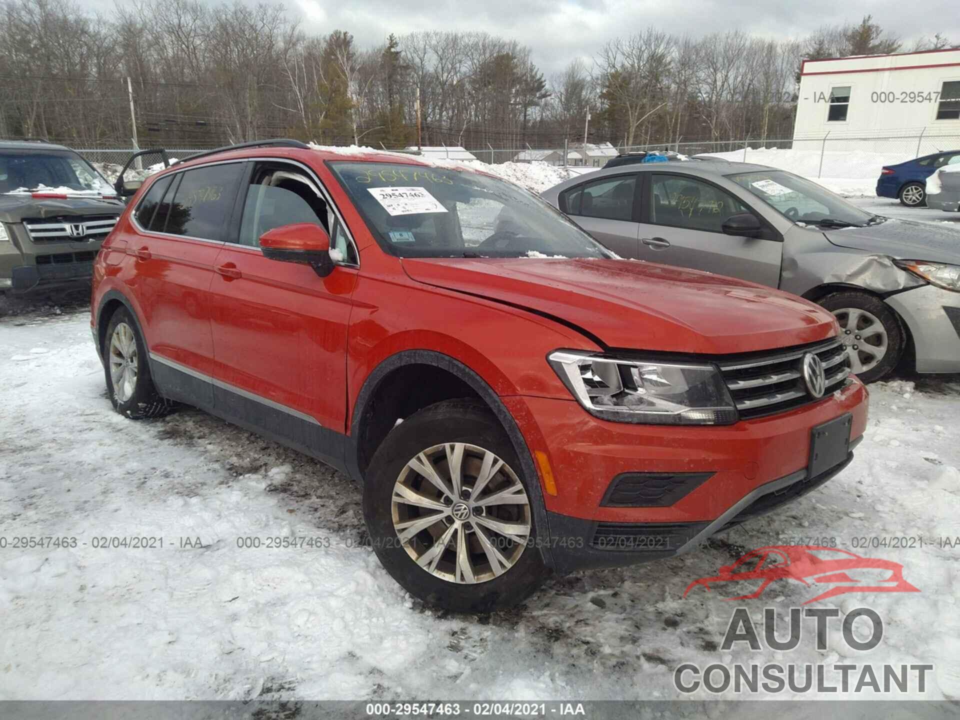 VOLKSWAGEN TIGUAN 2018 - 3VV2B7AX6JM096692
