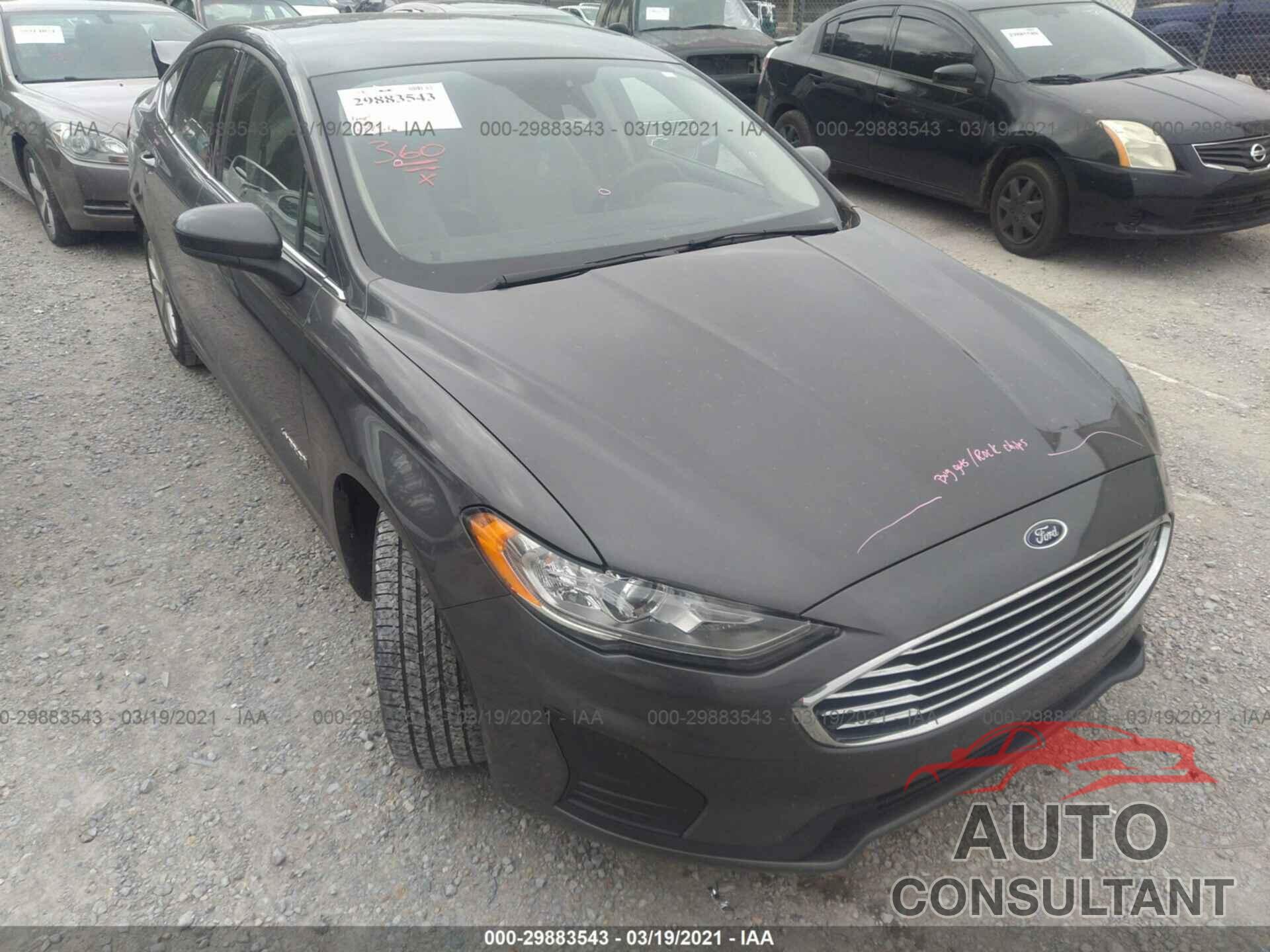 FORD FUSION HYBRID 2019 - 3FA6P0LU3KR204952