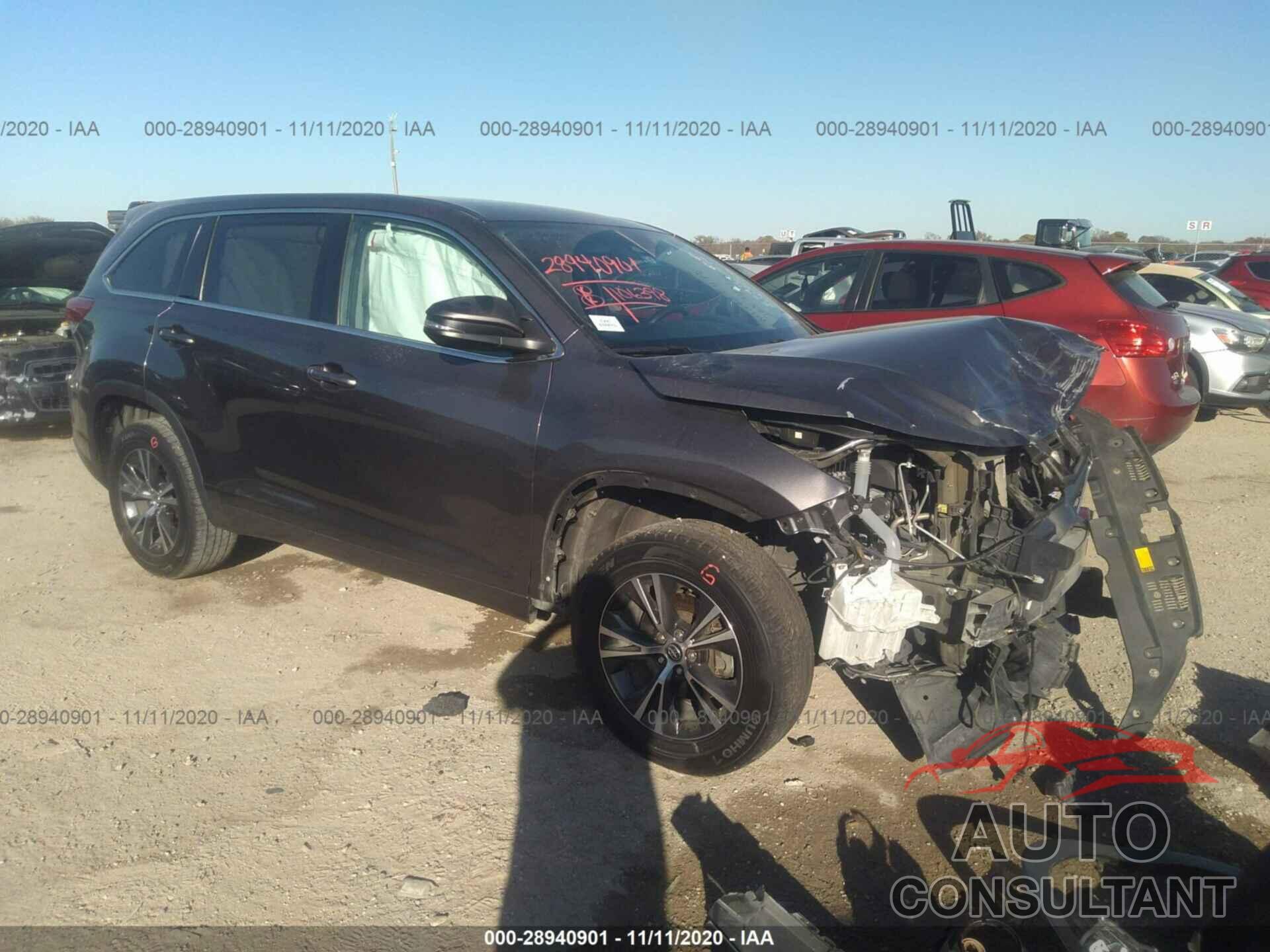 TOYOTA HIGHLANDER 2018 - 5TDZZRFH8JS251491