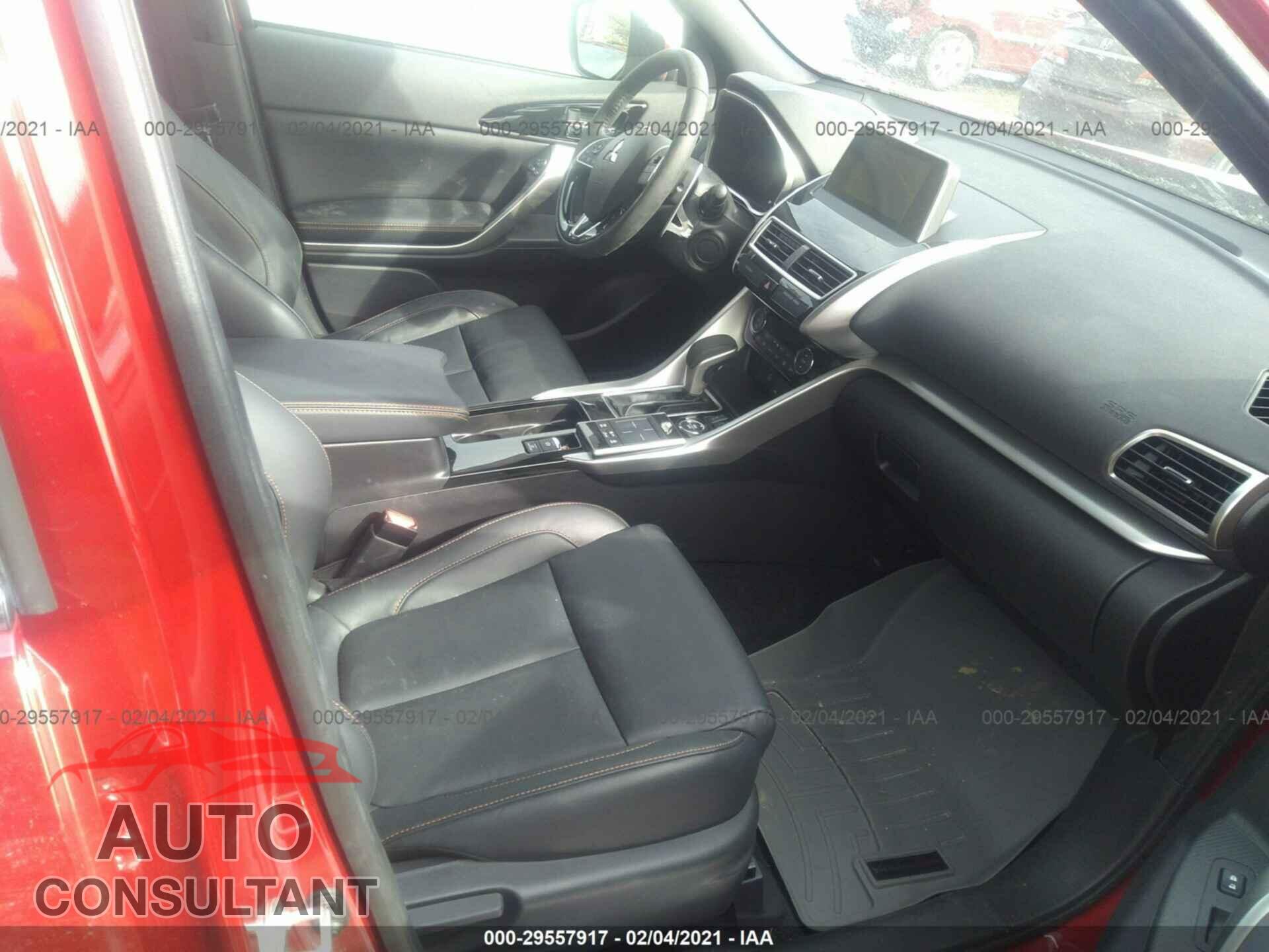 MITSUBISHI ECLIPSE CROSS 2020 - JA4AT5AA3LZ011102