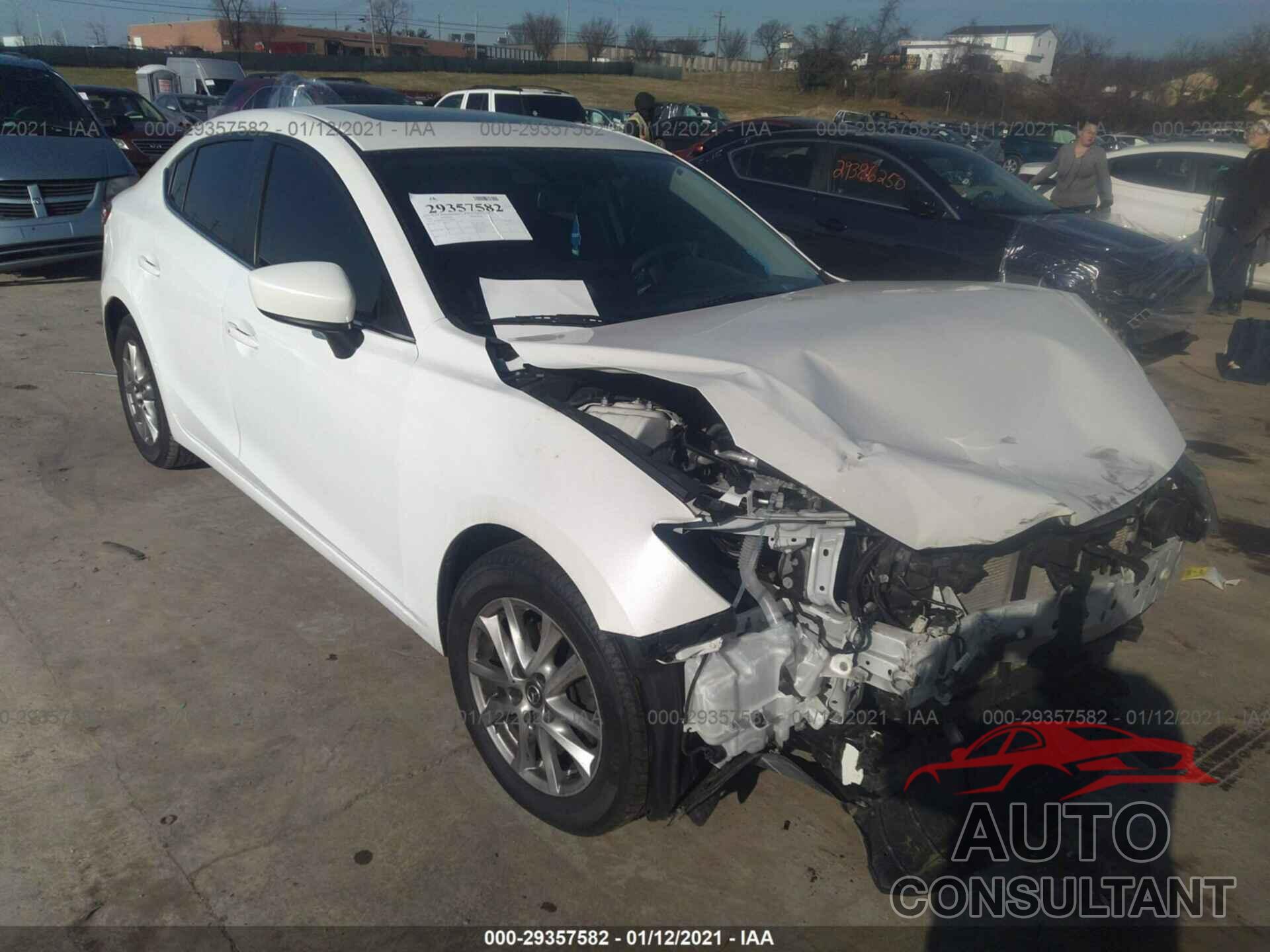 MAZDA MAZDA3 2016 - JM1BM1X77G1316294