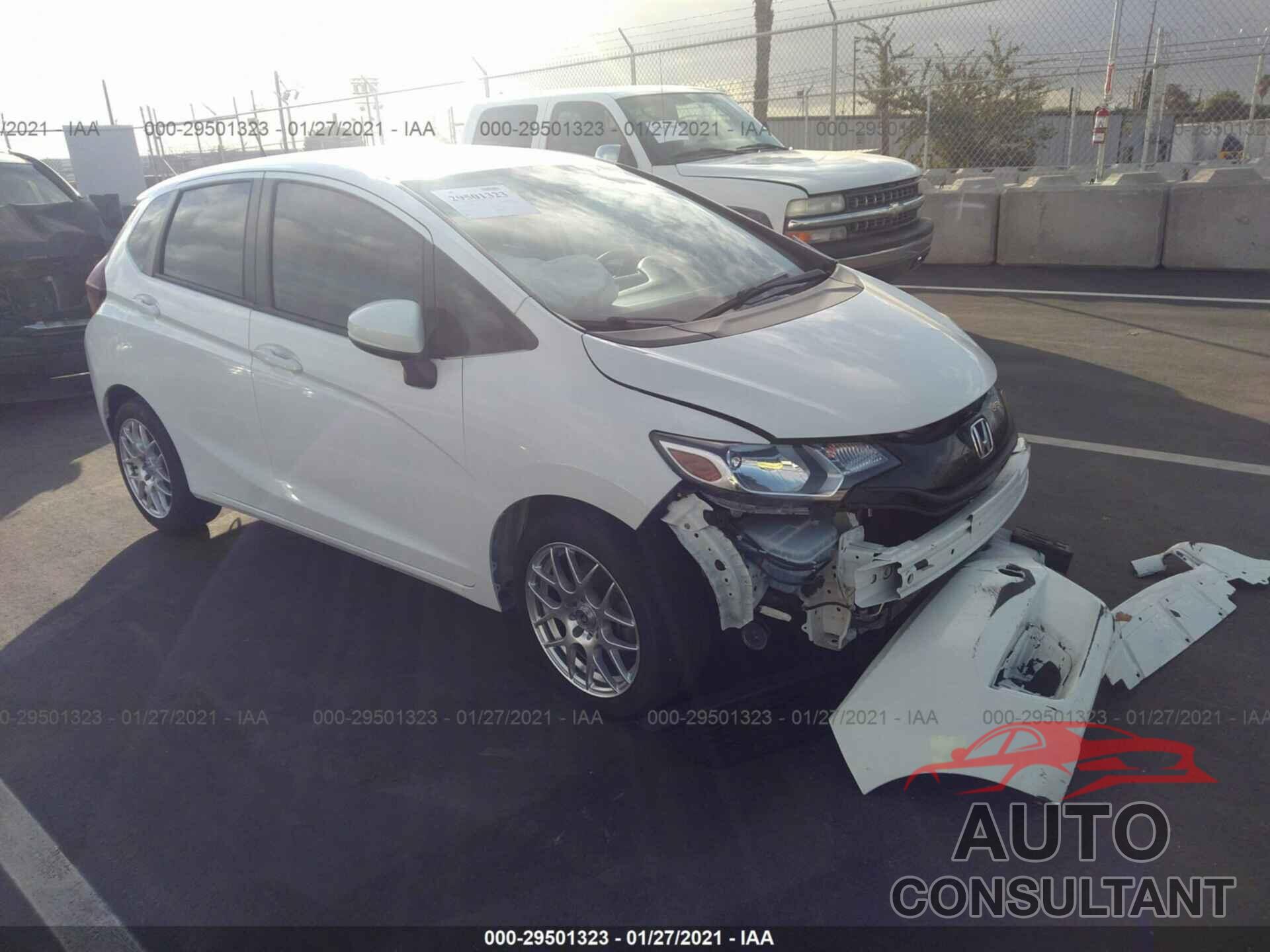 HONDA FIT 2016 - JHMGK5H5XGX013179