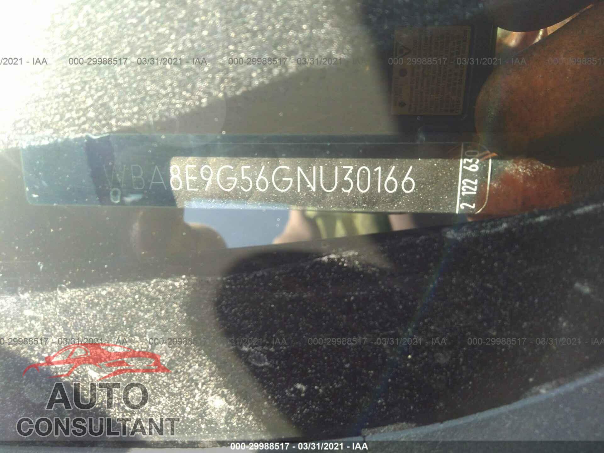 BMW 3 SERIES 2016 - WBA8E9G56GNU30166