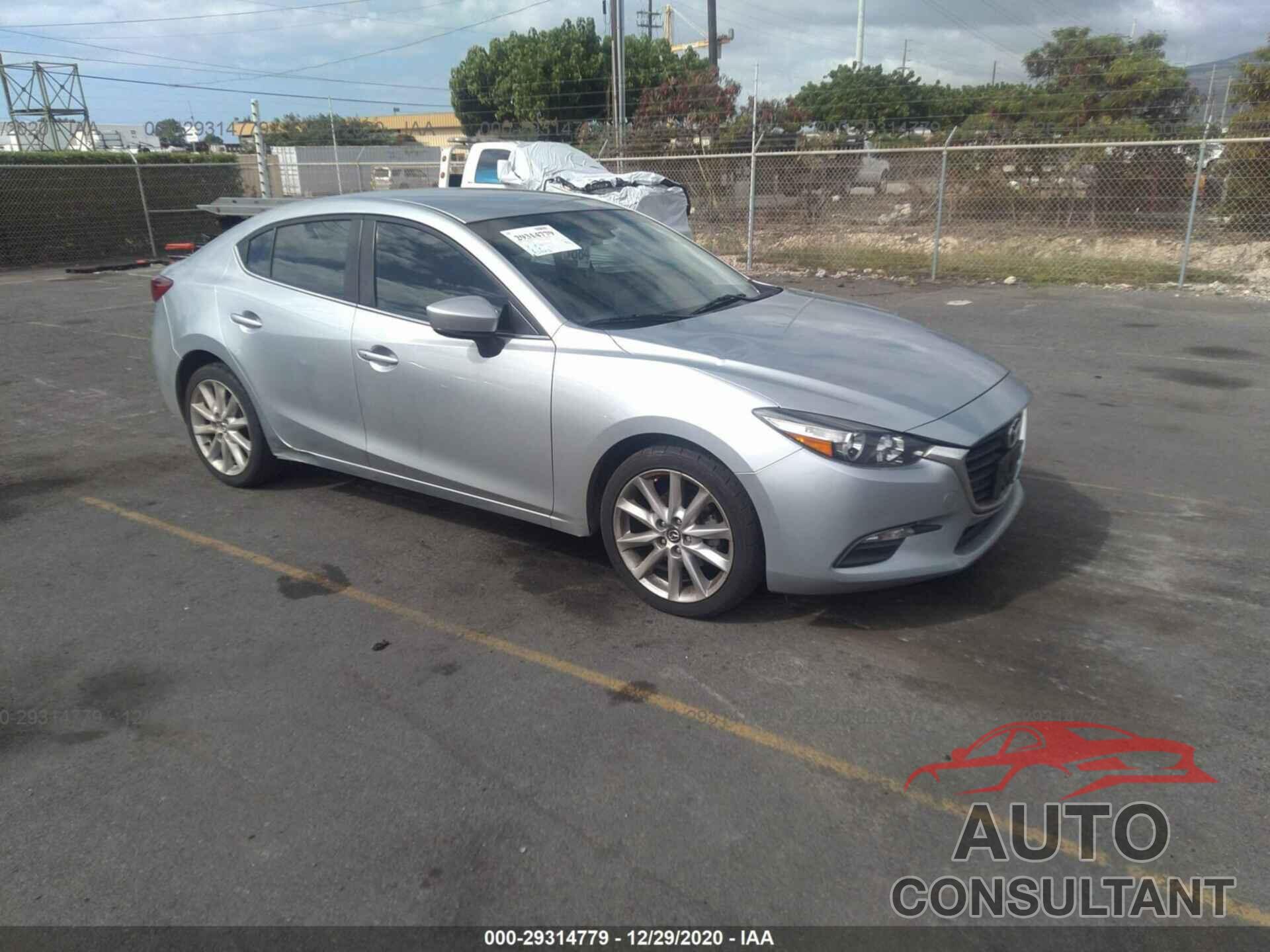 MAZDA MAZDA3 4-DOOR 2017 - JM1BN1V7XH1104815