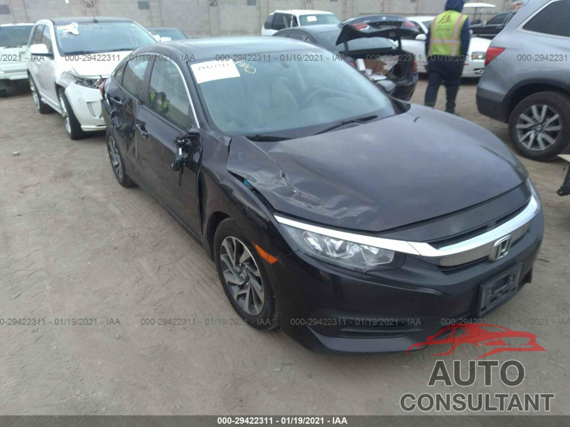 HONDA CIVIC SEDAN 2017 - 19XFC2F77HE231949