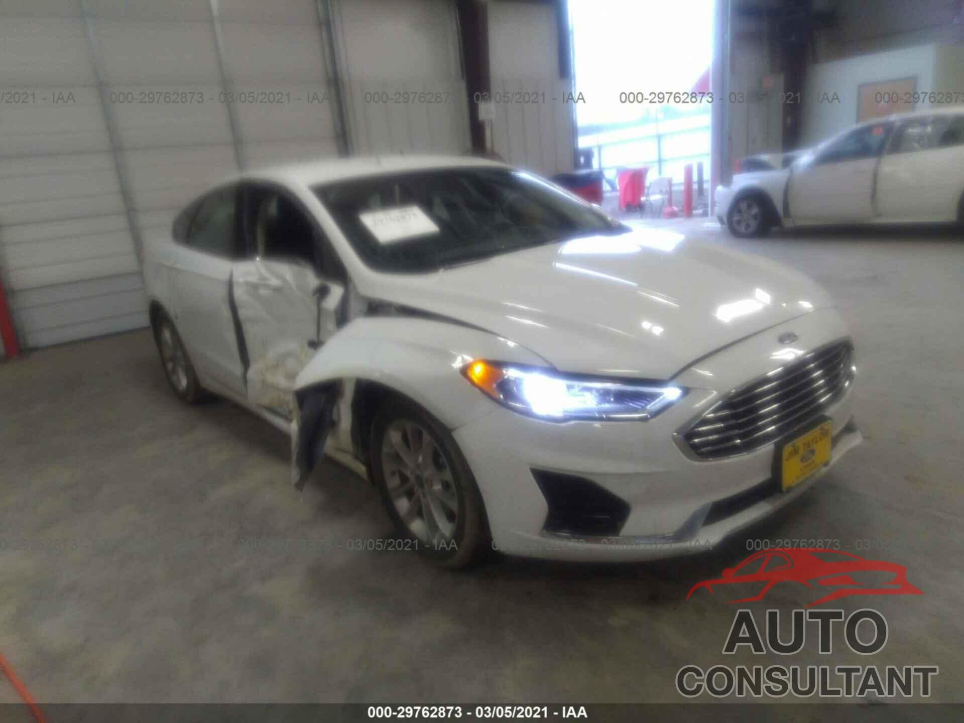 FORD FUSION HYBRID 2019 - 3FA6P0MU6KR117285