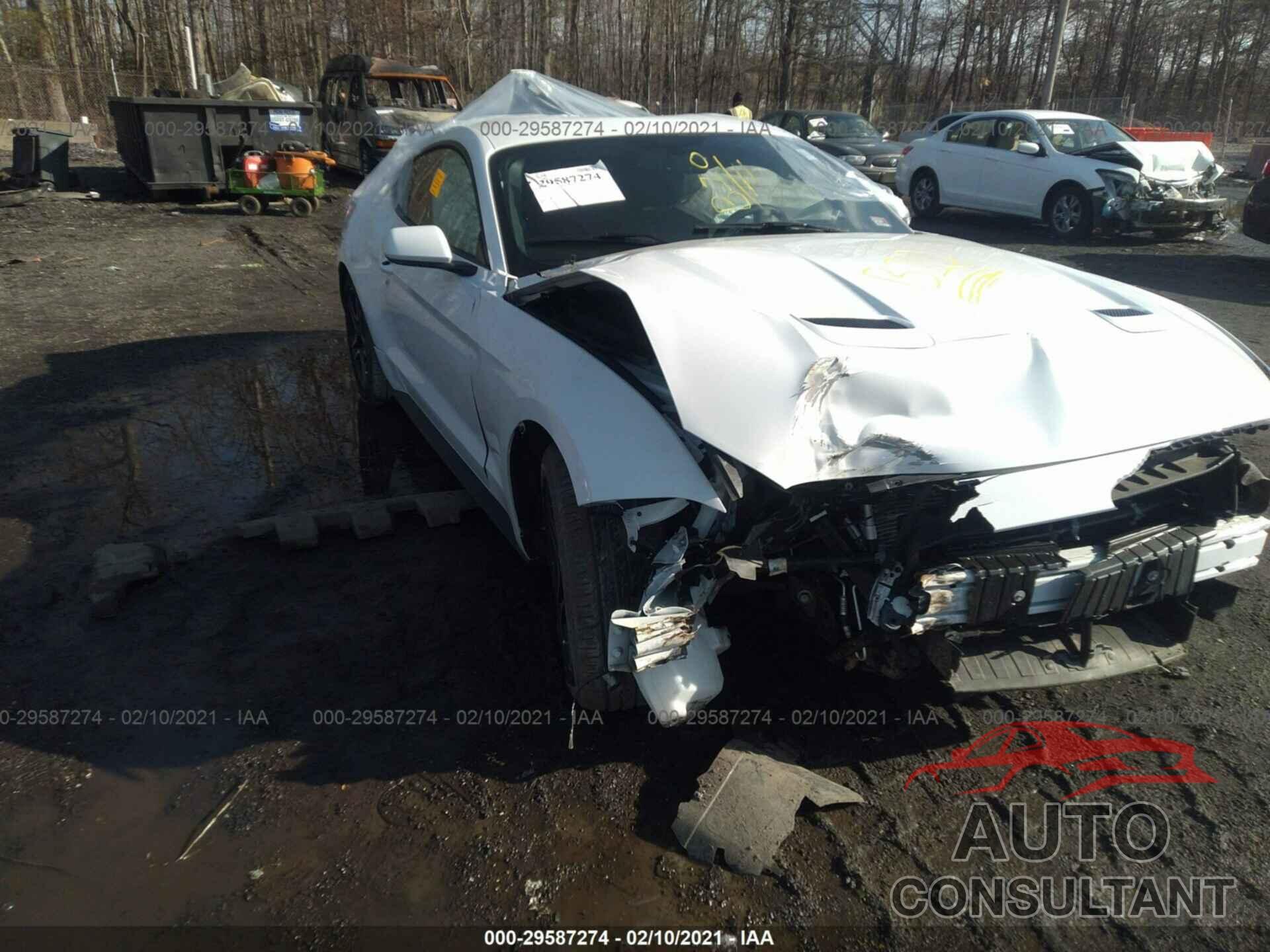 FORD MUSTANG 2019 - 1FA6P8TH2K5124661