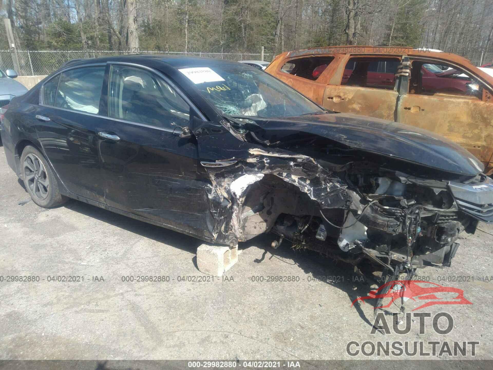 HONDA ACCORD SEDAN 2017 - 1HGCR3F83HA026973