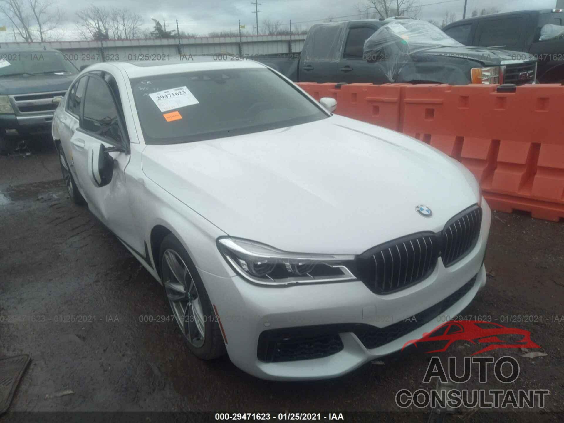 BMW 7 SERIES 2017 - WBA7F0C37HGM21913