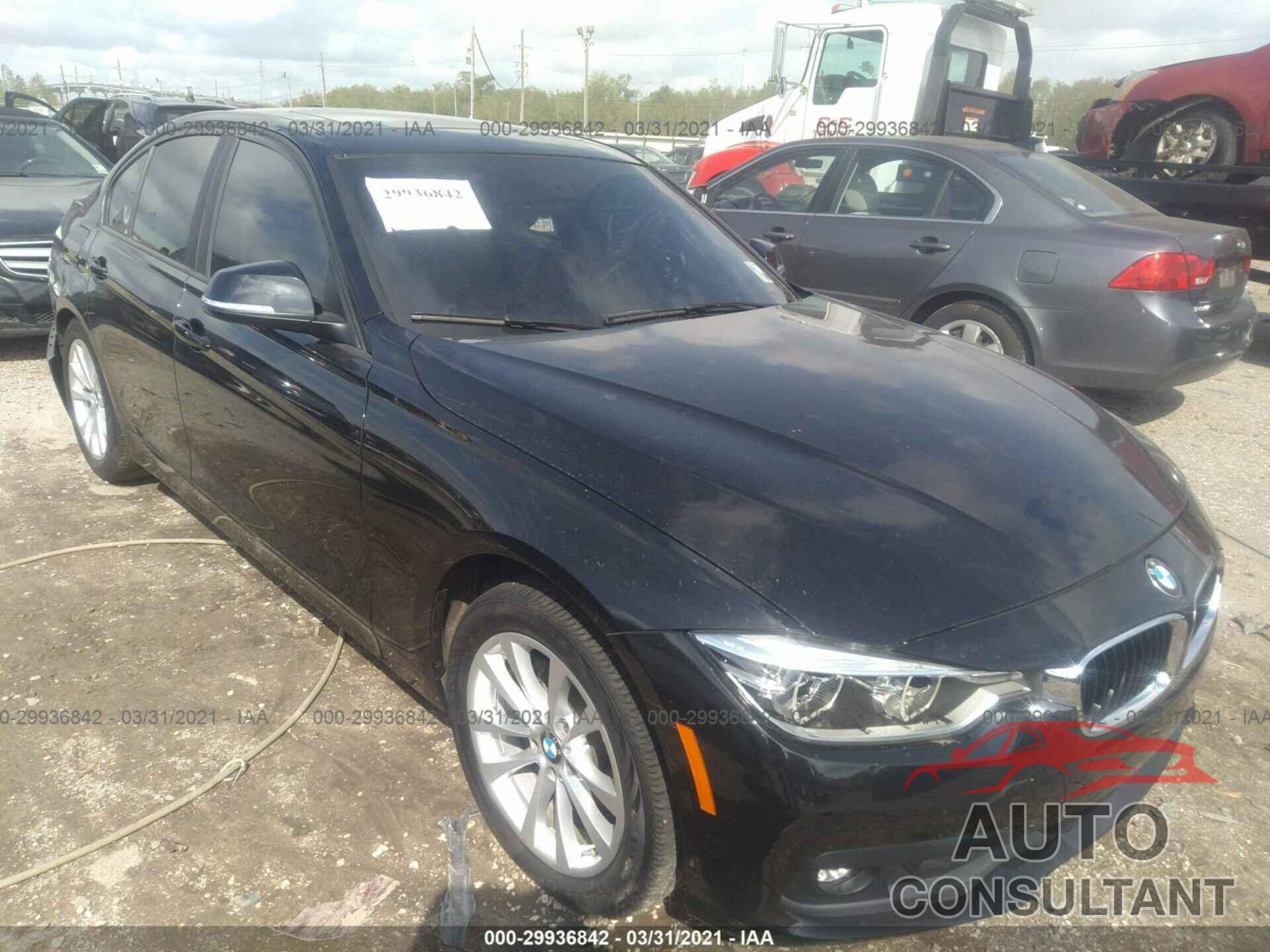 BMW 3 SERIES 2017 - WBA8E1G55HNU14270