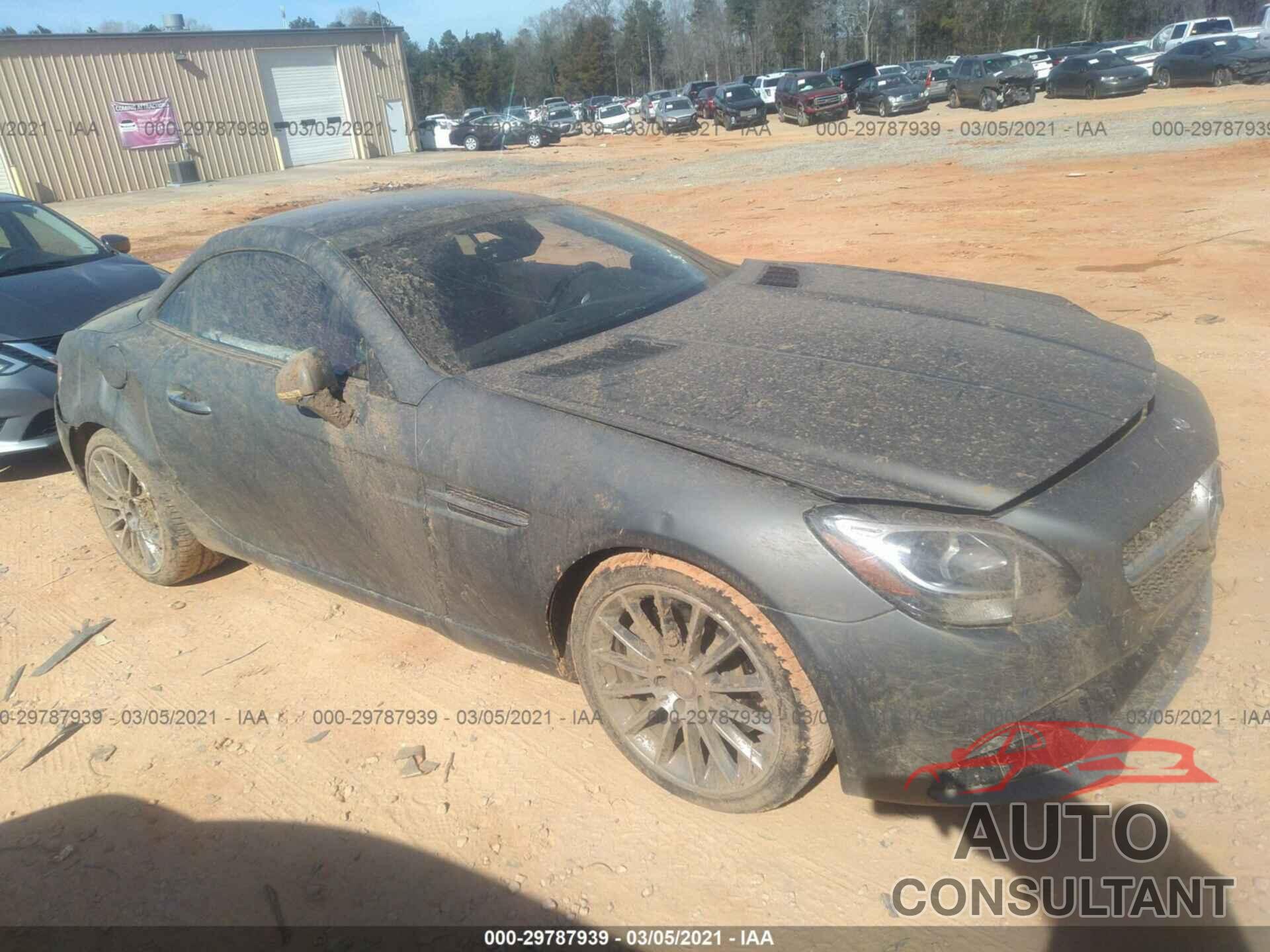 MERCEDES-BENZ SLC 2017 - WDDPK3JA1HF135942