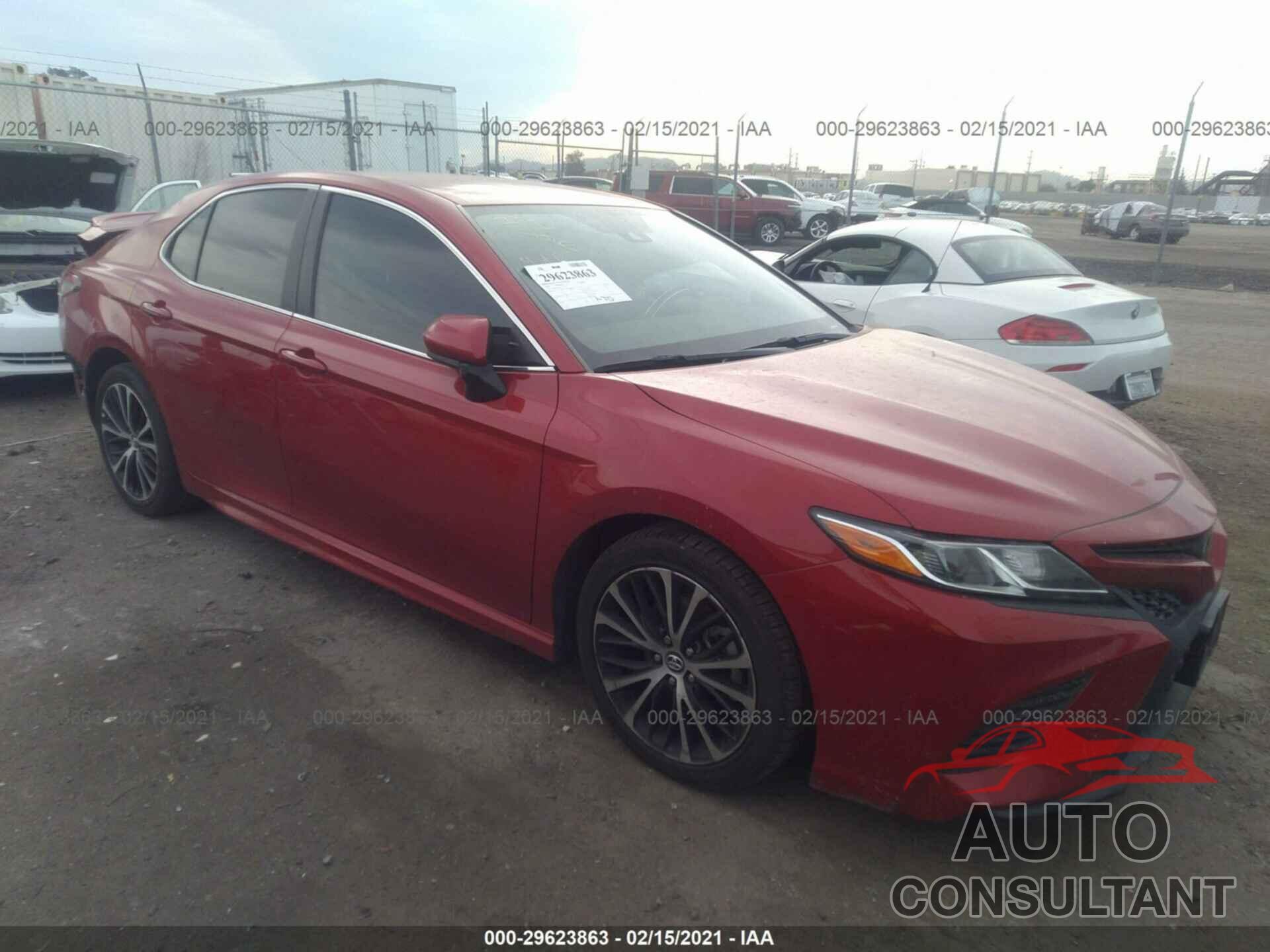 TOYOTA CAMRY 2019 - 4T1B11HK4KU218516