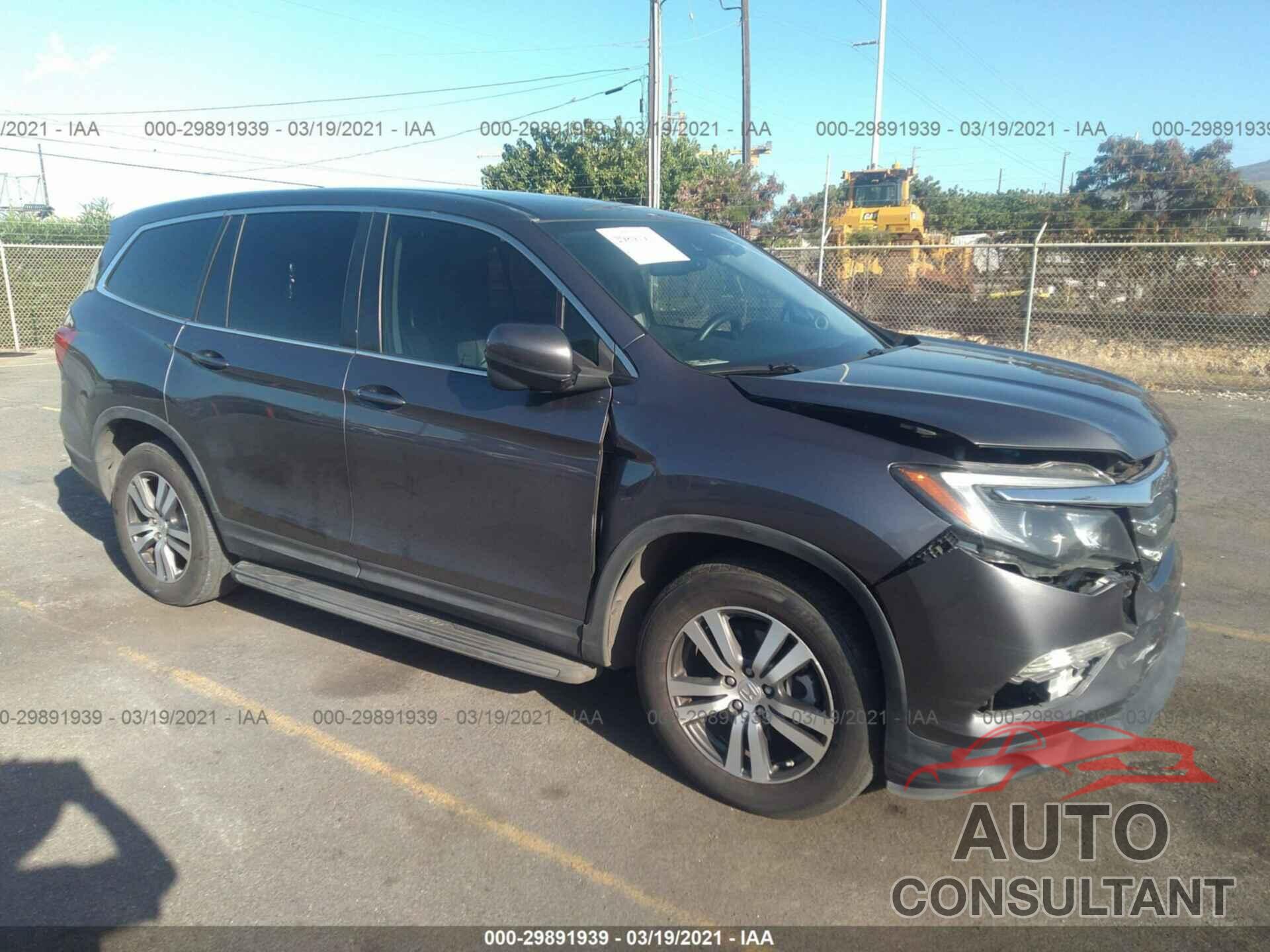 HONDA PILOT 2017 - 5FNYF5H63HB011529