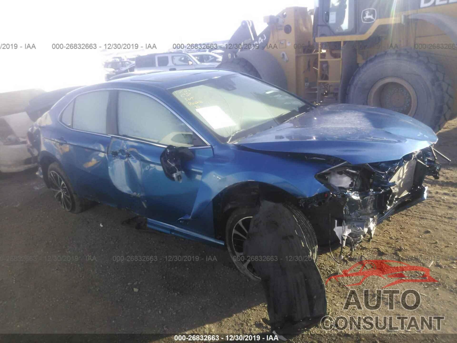 TOYOTA CAMRY 2019 - 4T1B11HK5KU224583