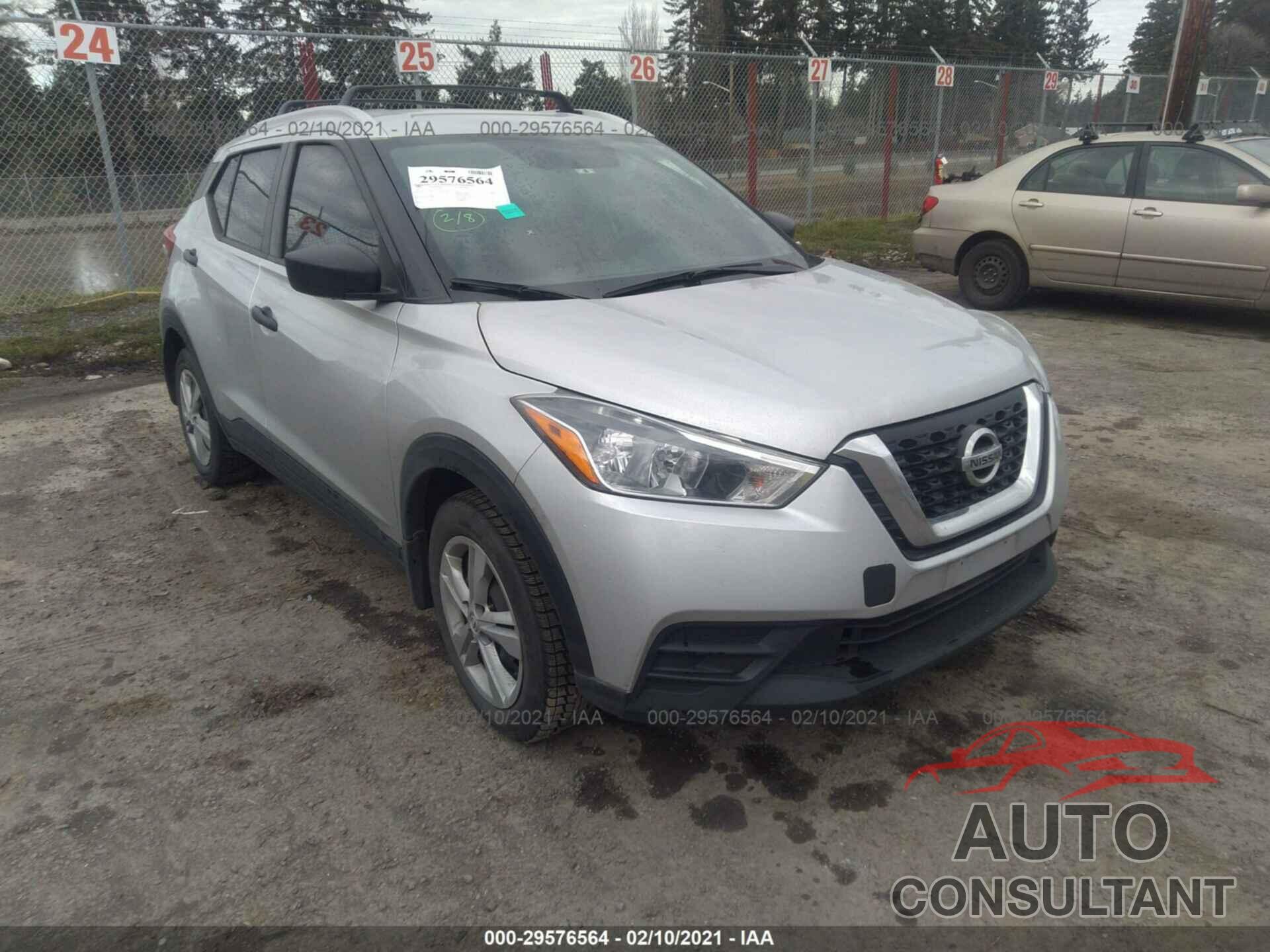 NISSAN KICKS 2018 - 3N1CP5CU2JL522303