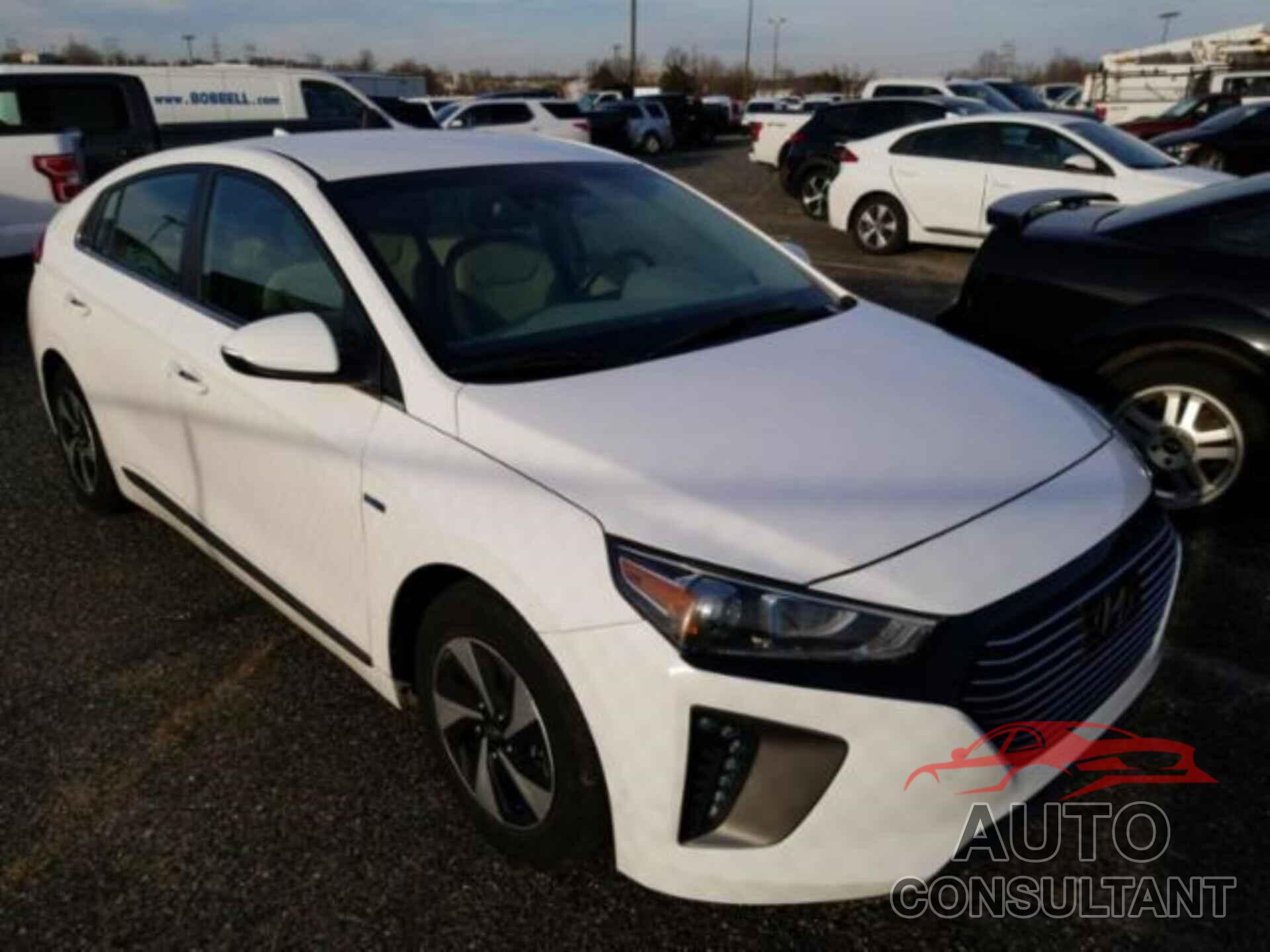 HYUNDAI IONIQ HYBRID 2017 - KMHC75LC5HU049139