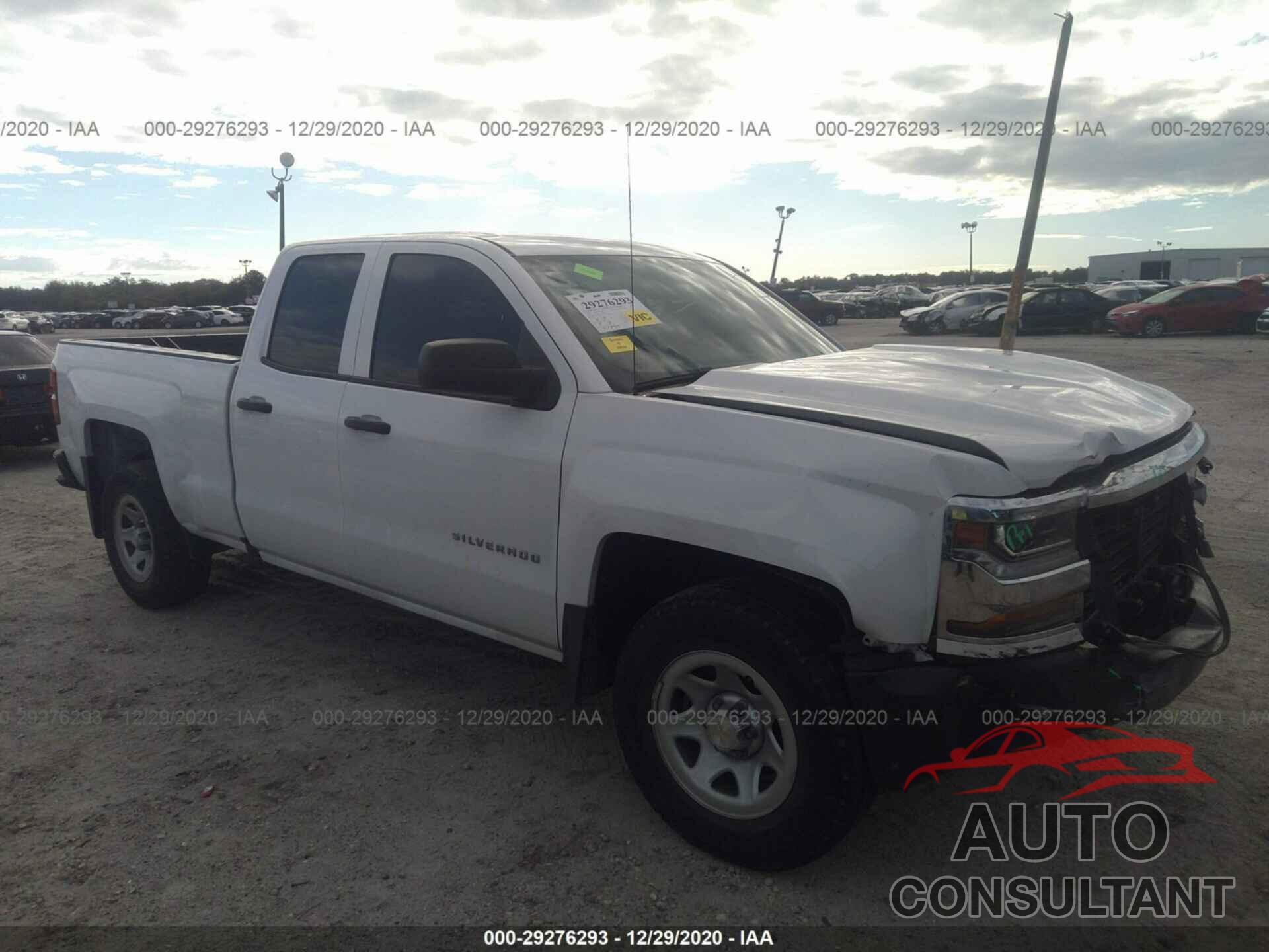 CHEVROLET SILVERADO 1500 2018 - 1GCRCNEH1JZ284620