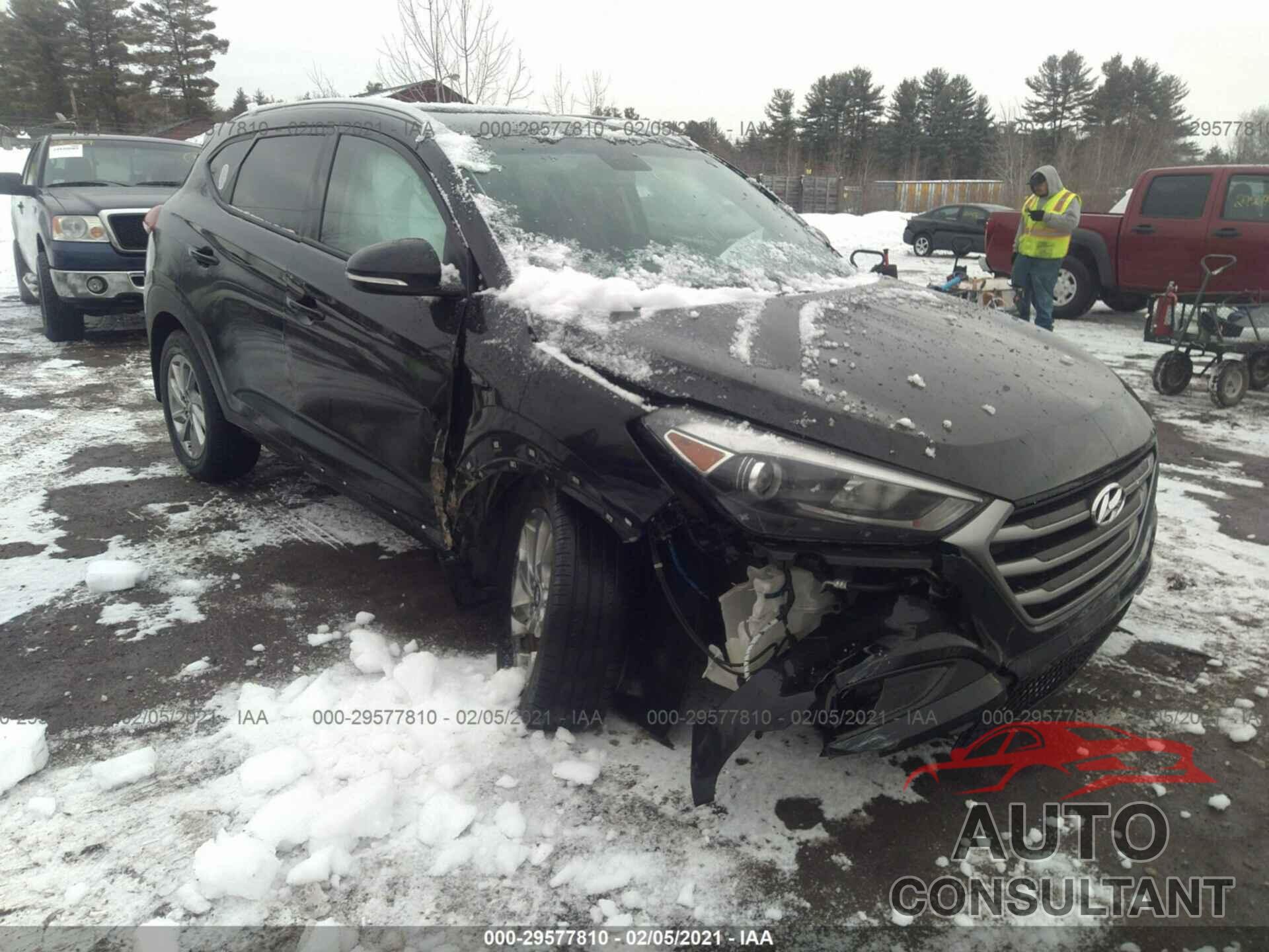 HYUNDAI TUCSON 2018 - KM8J3CA47JU822489