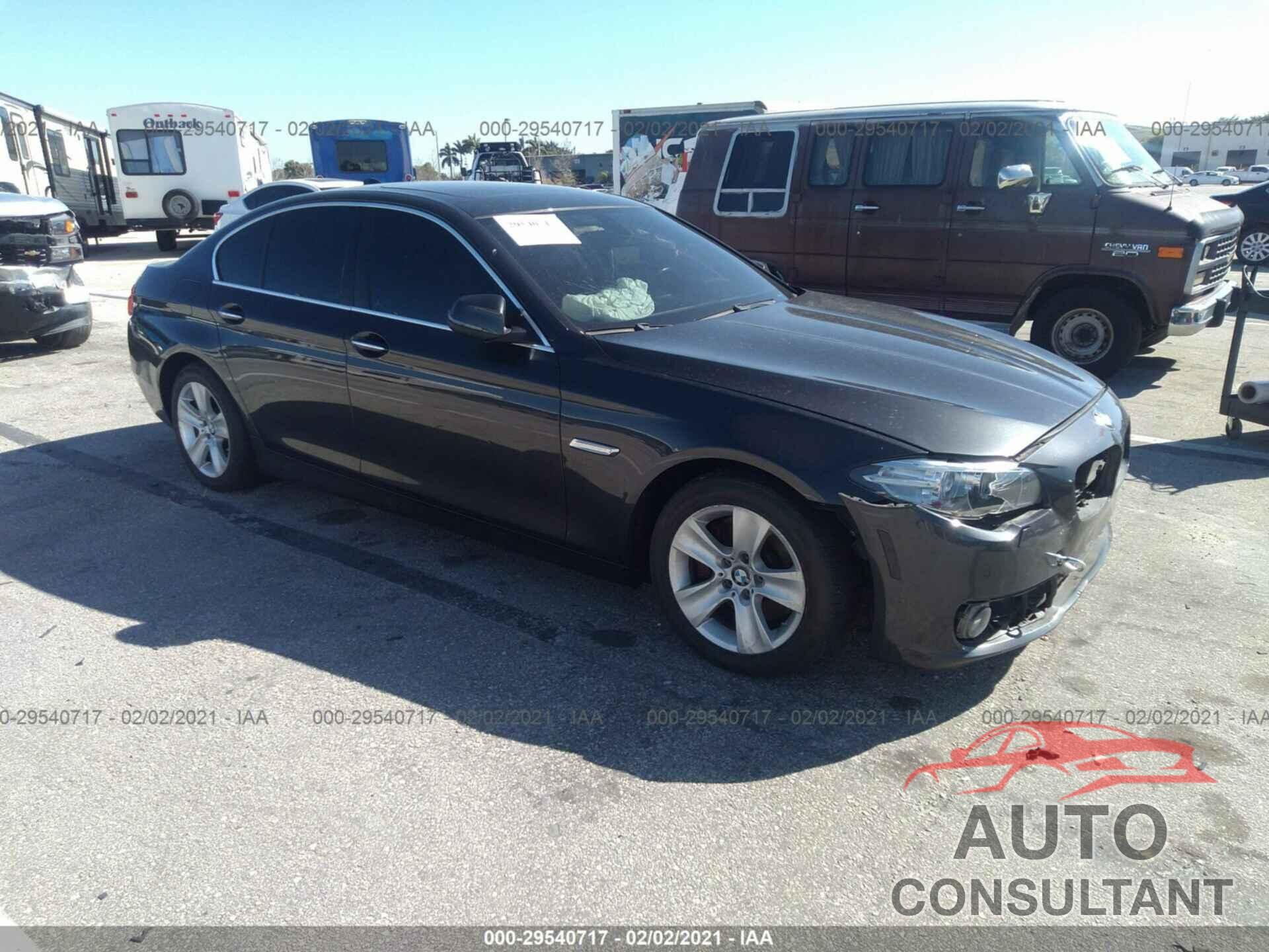 BMW 5 SERIES 2016 - WBA5B3C55GD549508