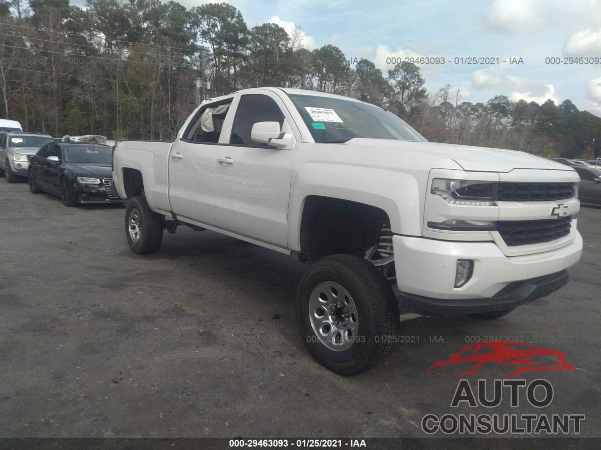 CHEVROLET SILVERADO 1500 2018 - 3GCPCREC0JG159062